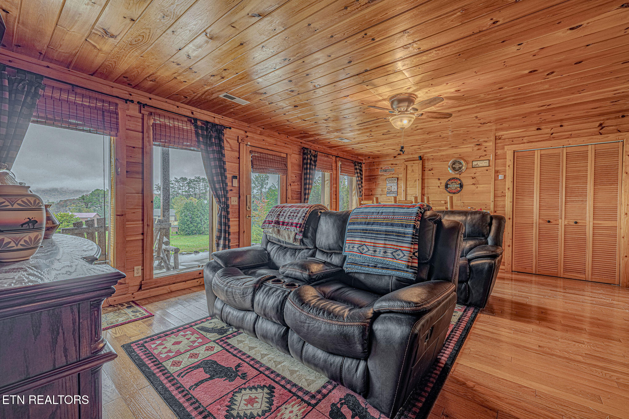 3452 Cove Meadows Dr