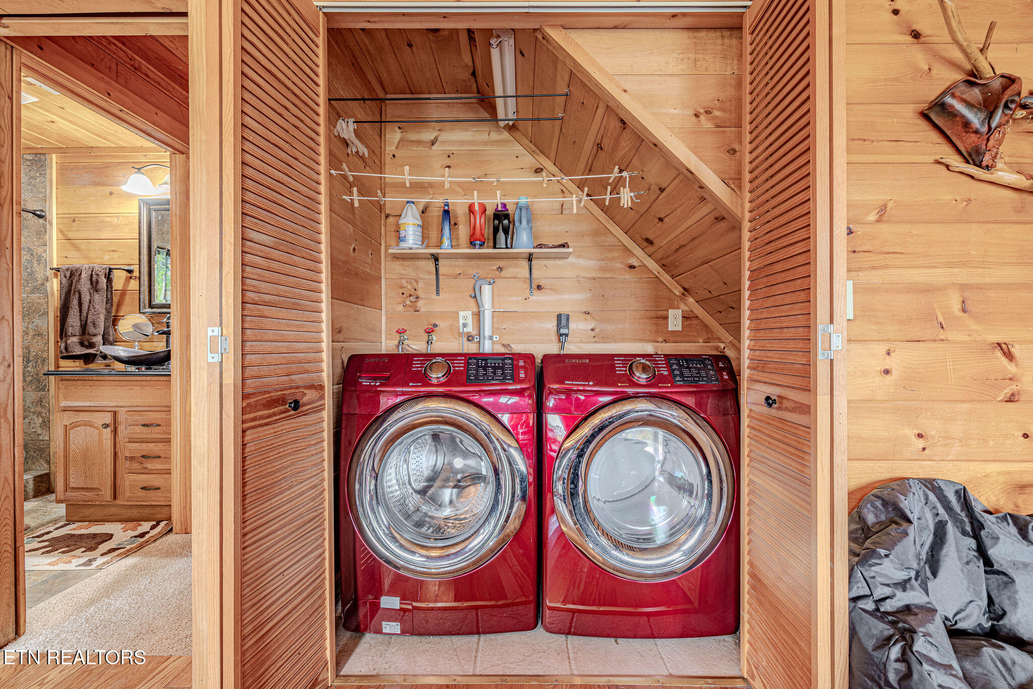 3452 Cove Meadows Dr