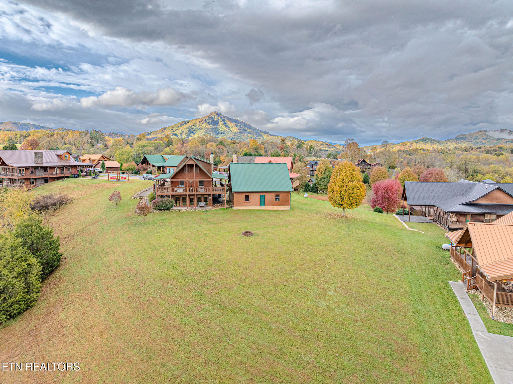 3452 Cove Meadows Dr