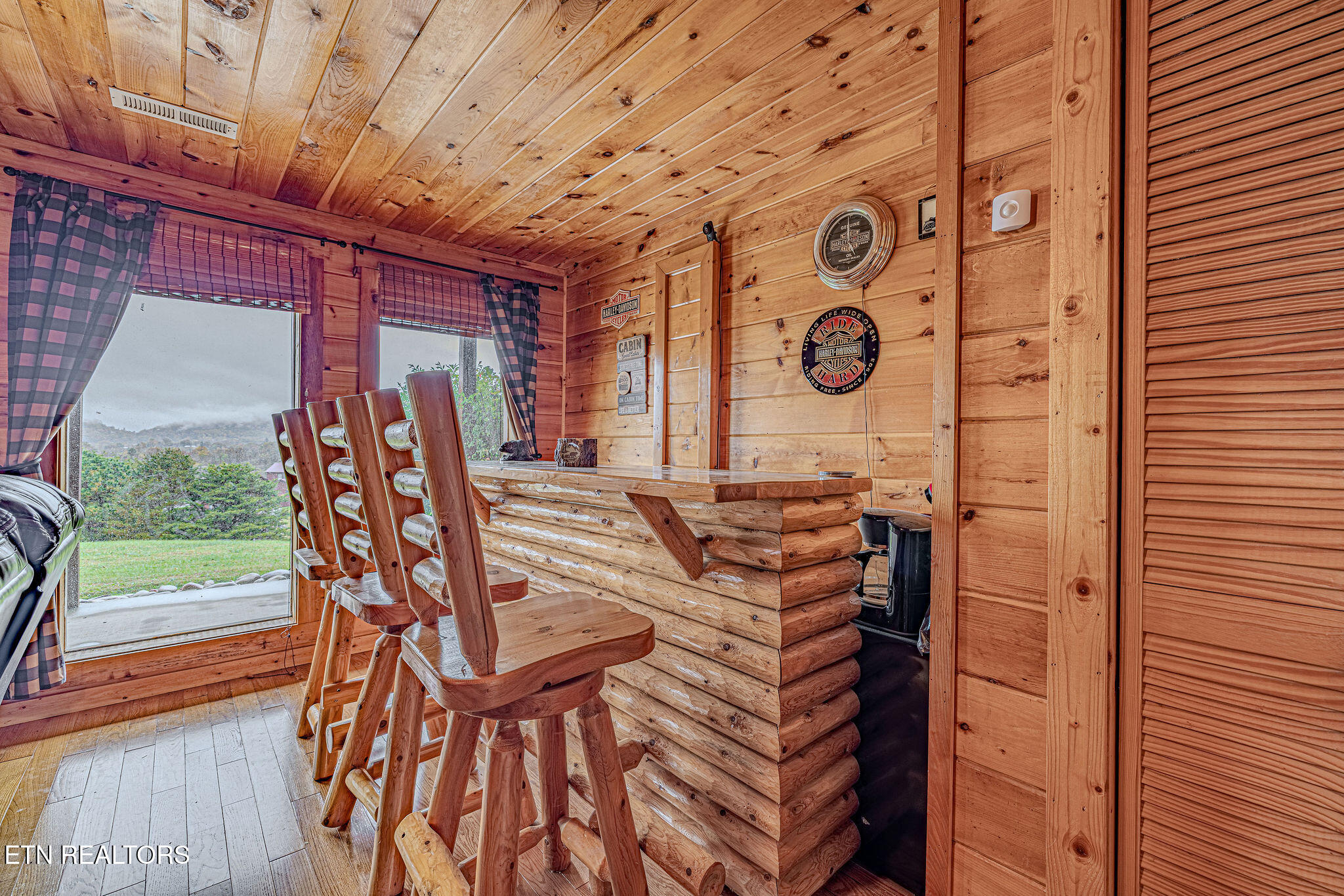 3452 Cove Meadows Dr