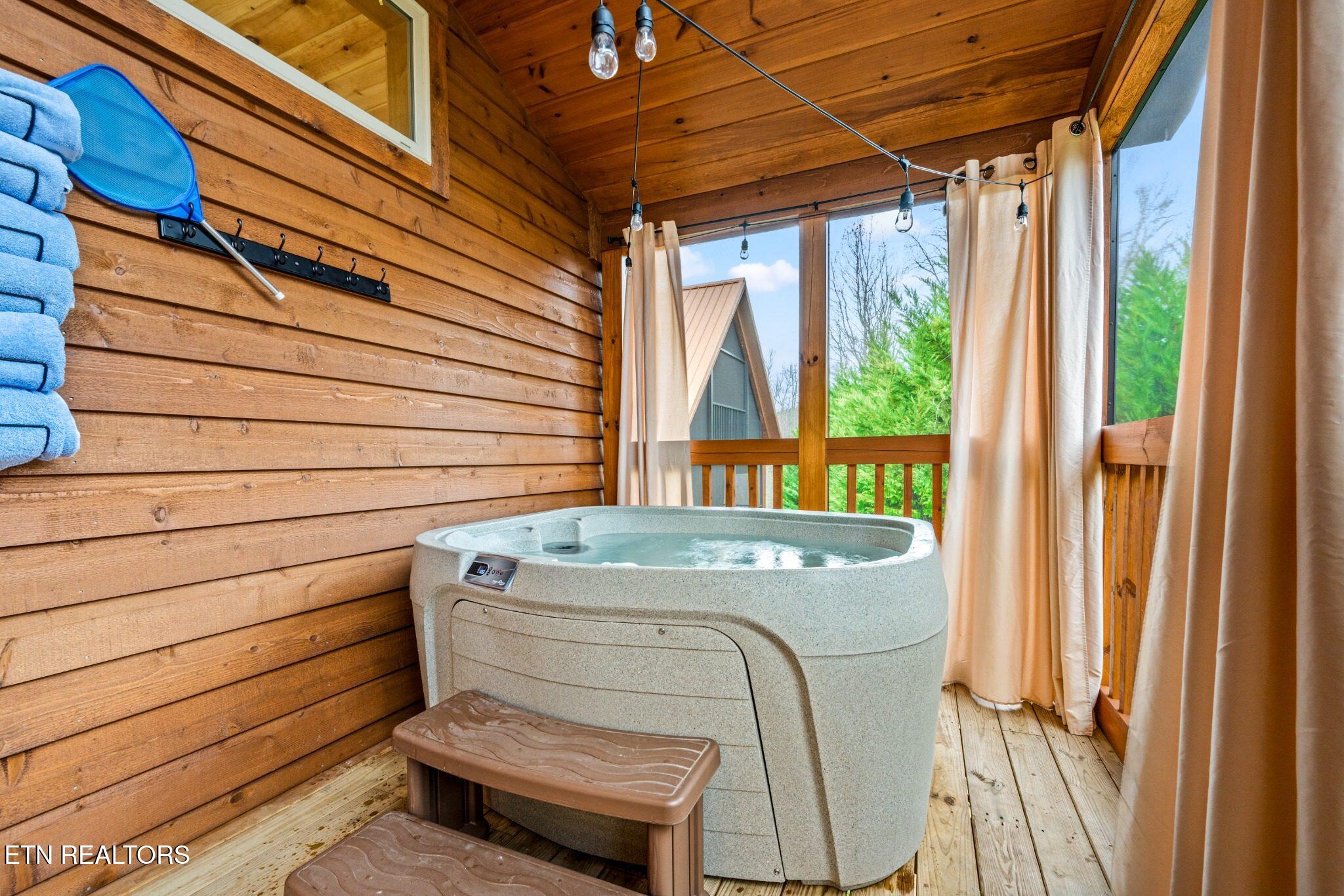 244 Forrest Loop Way