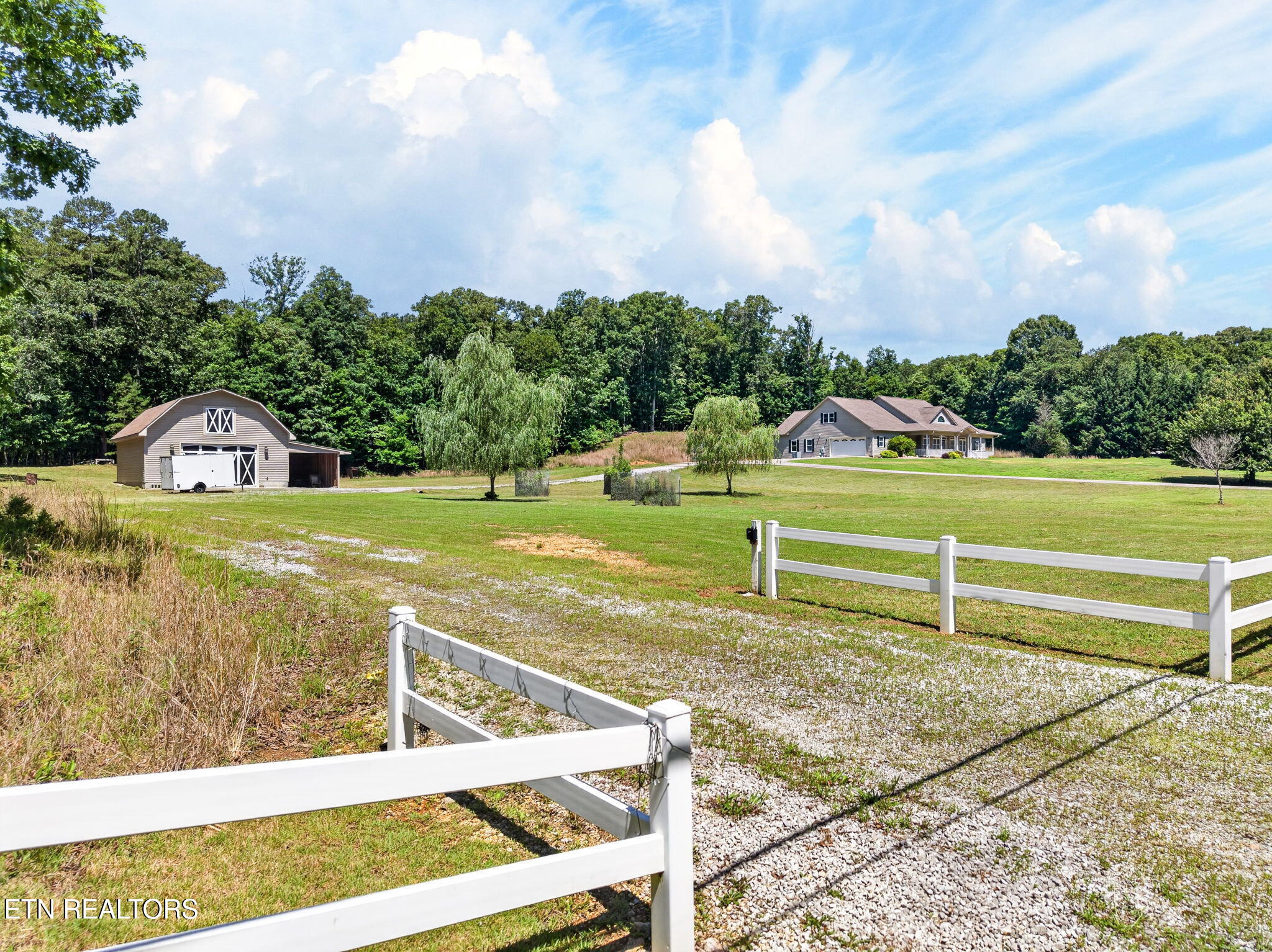 371 Pin Oak Drive