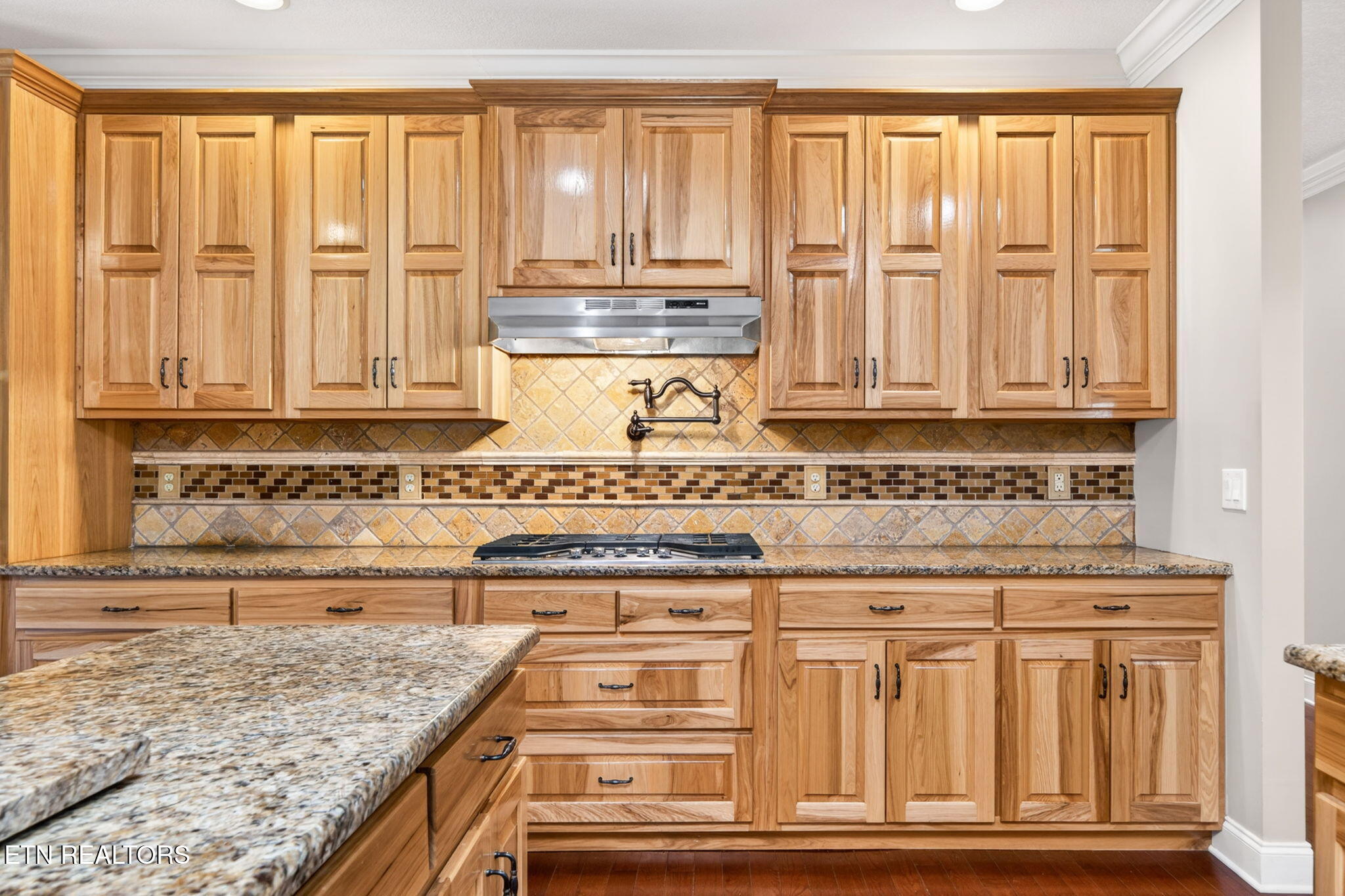 371 Pin Oak Drive