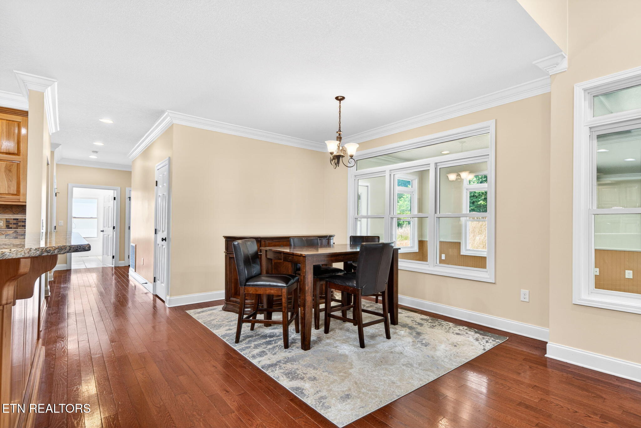 371 Pin Oak Drive