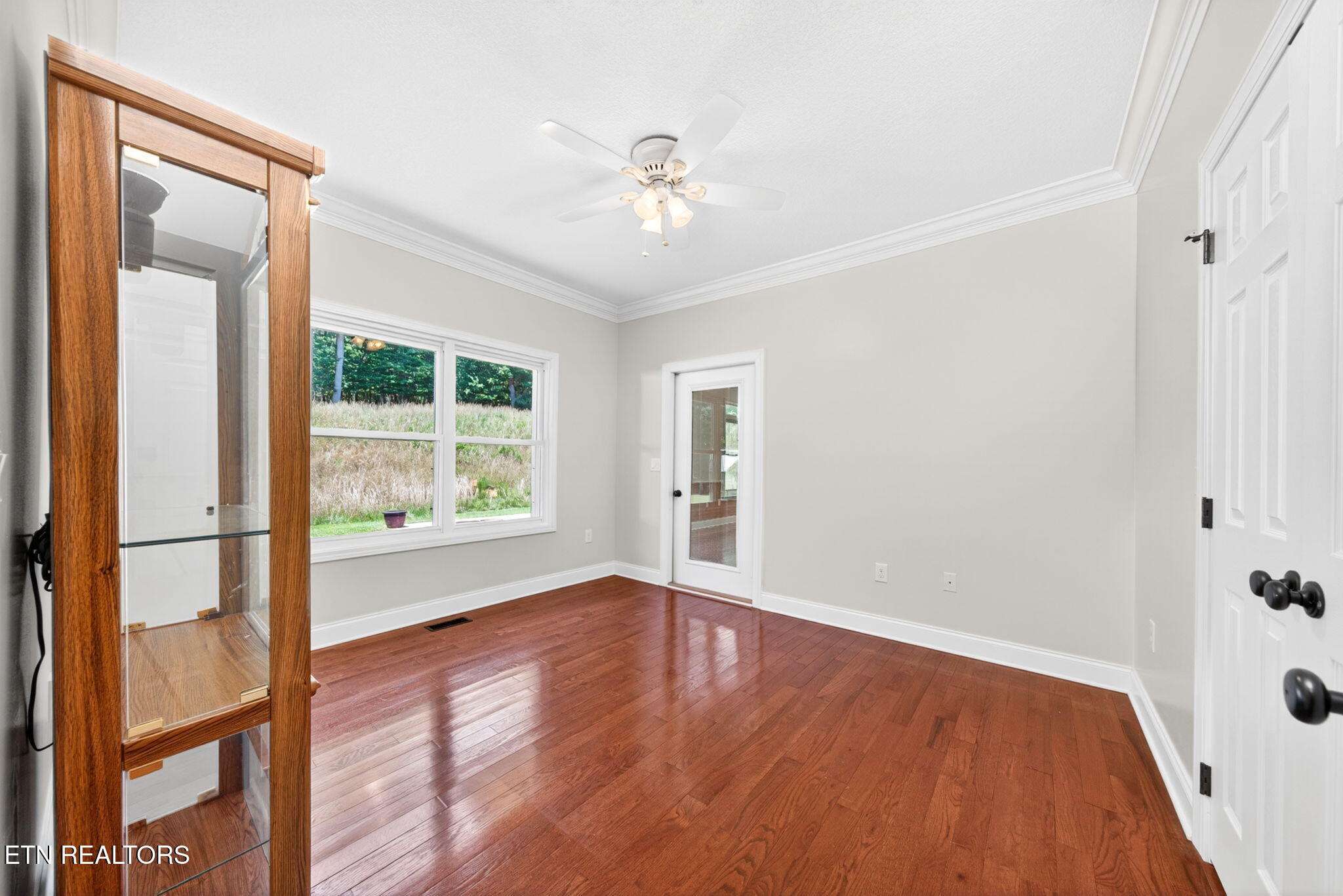371 Pin Oak Drive