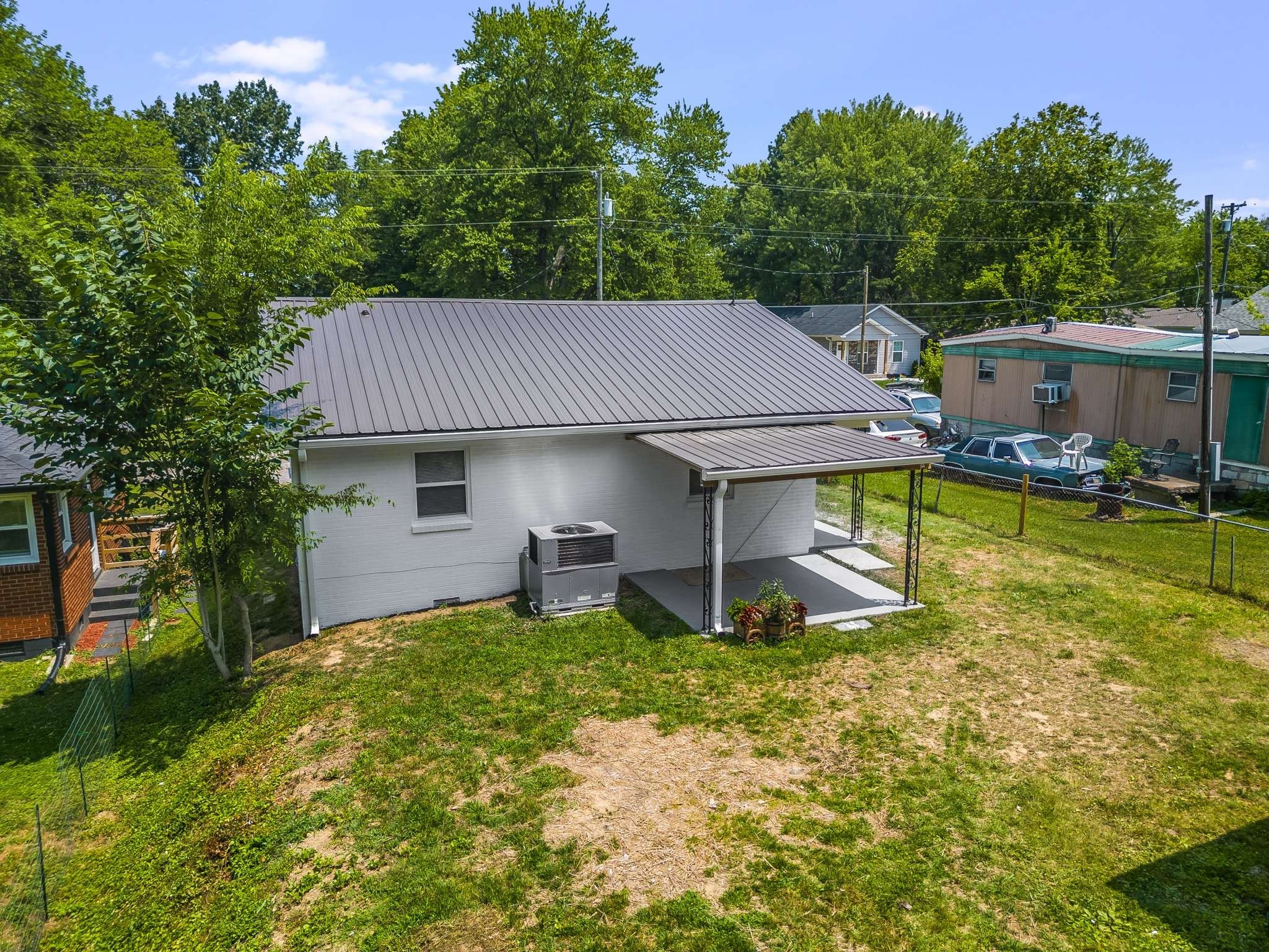 424 19th Ave, W