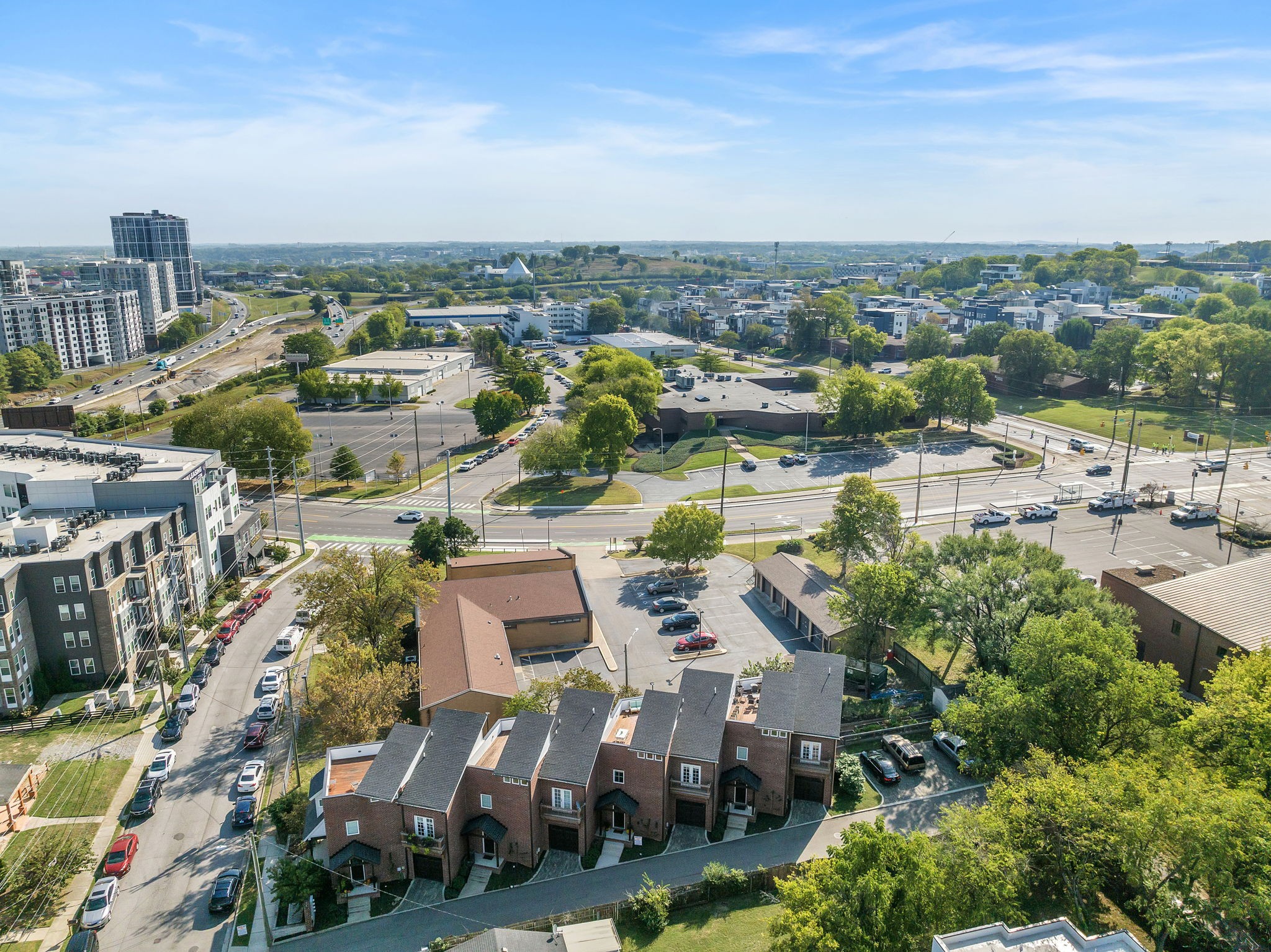 1209 Hawkins St Unit: 2