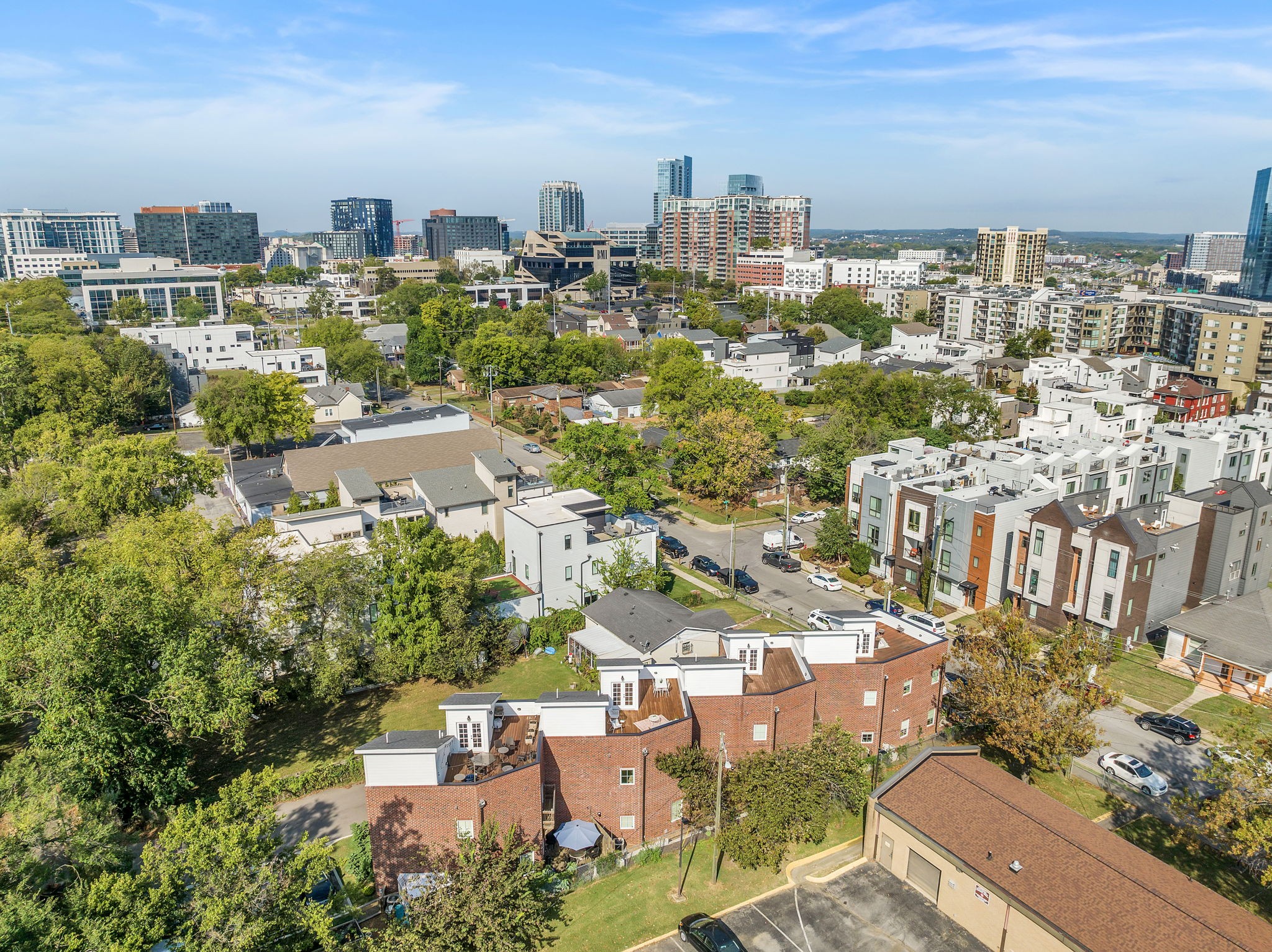 1209 Hawkins St Unit: 2