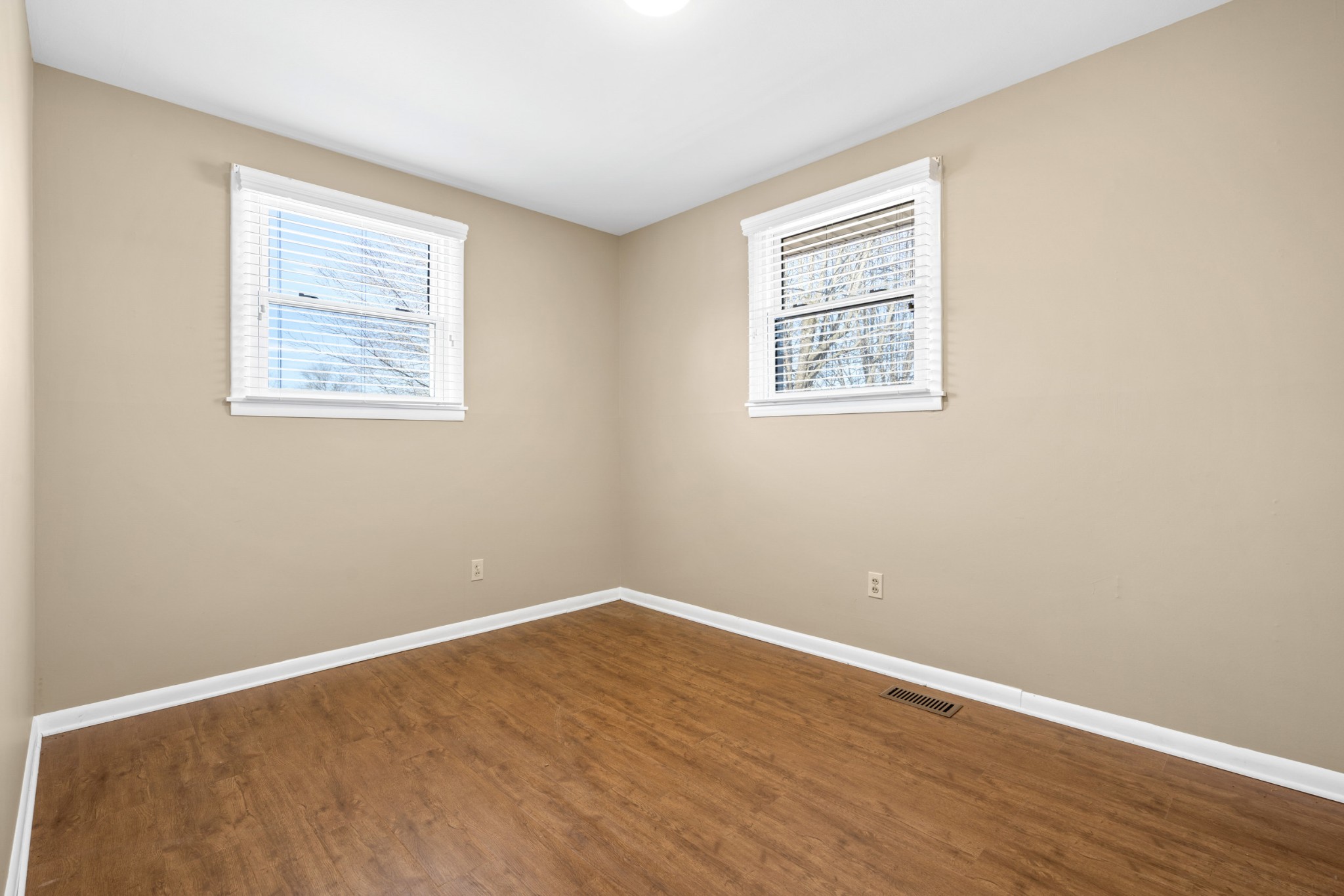 6195 Clarksville Pike