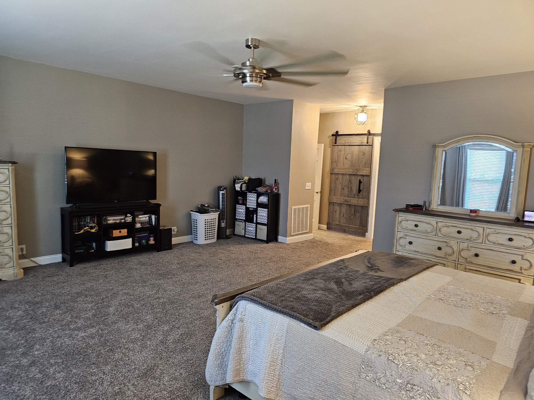 714 N Rutherford Blvd