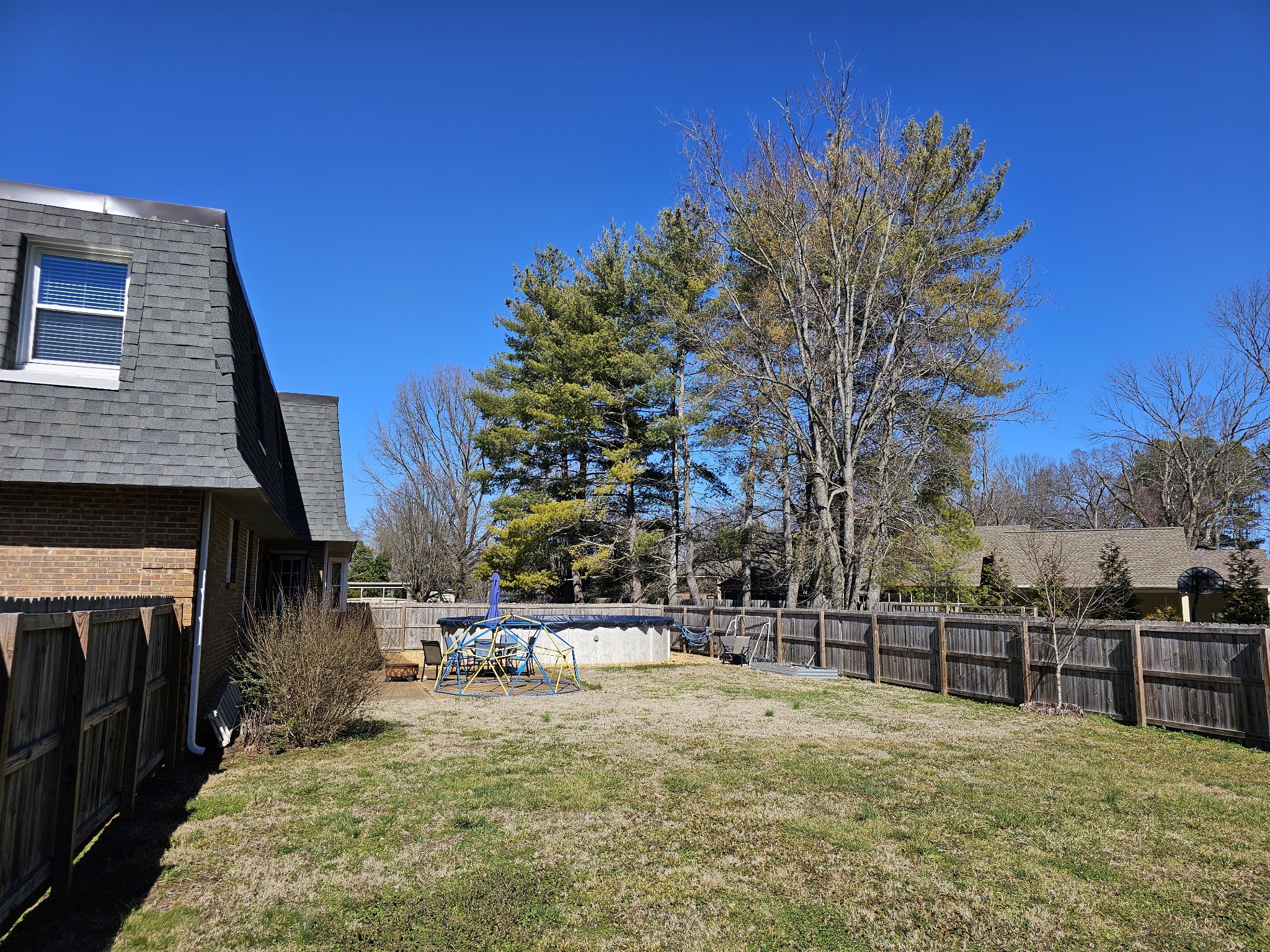 714 N Rutherford Blvd