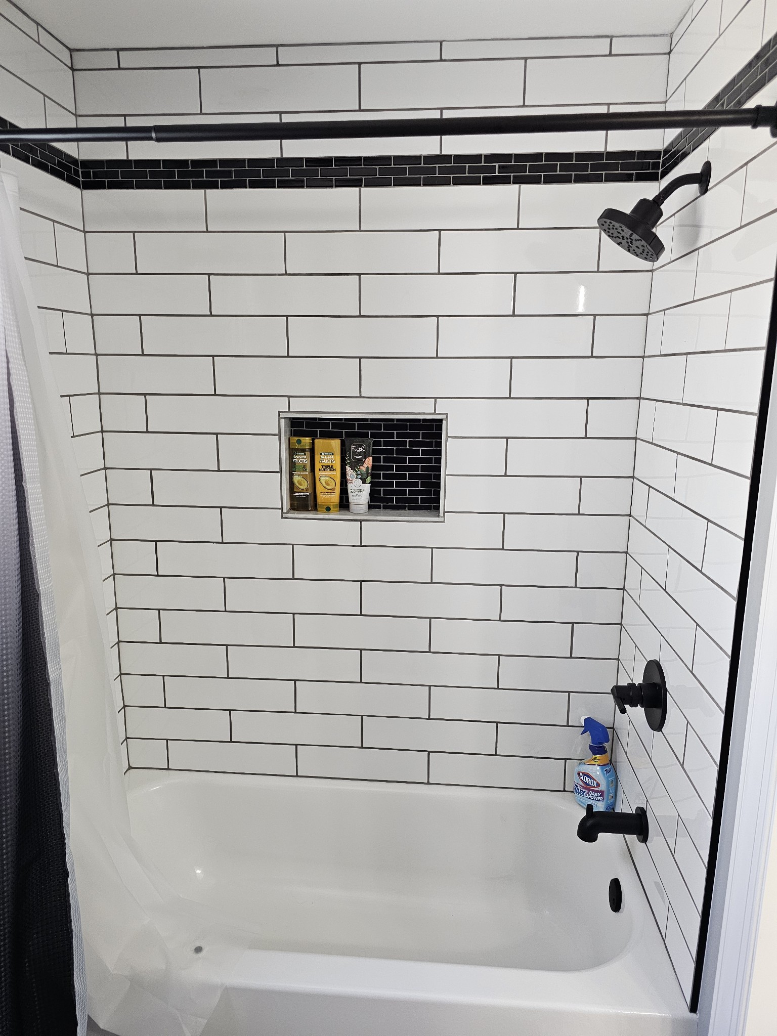 714 N Rutherford Blvd