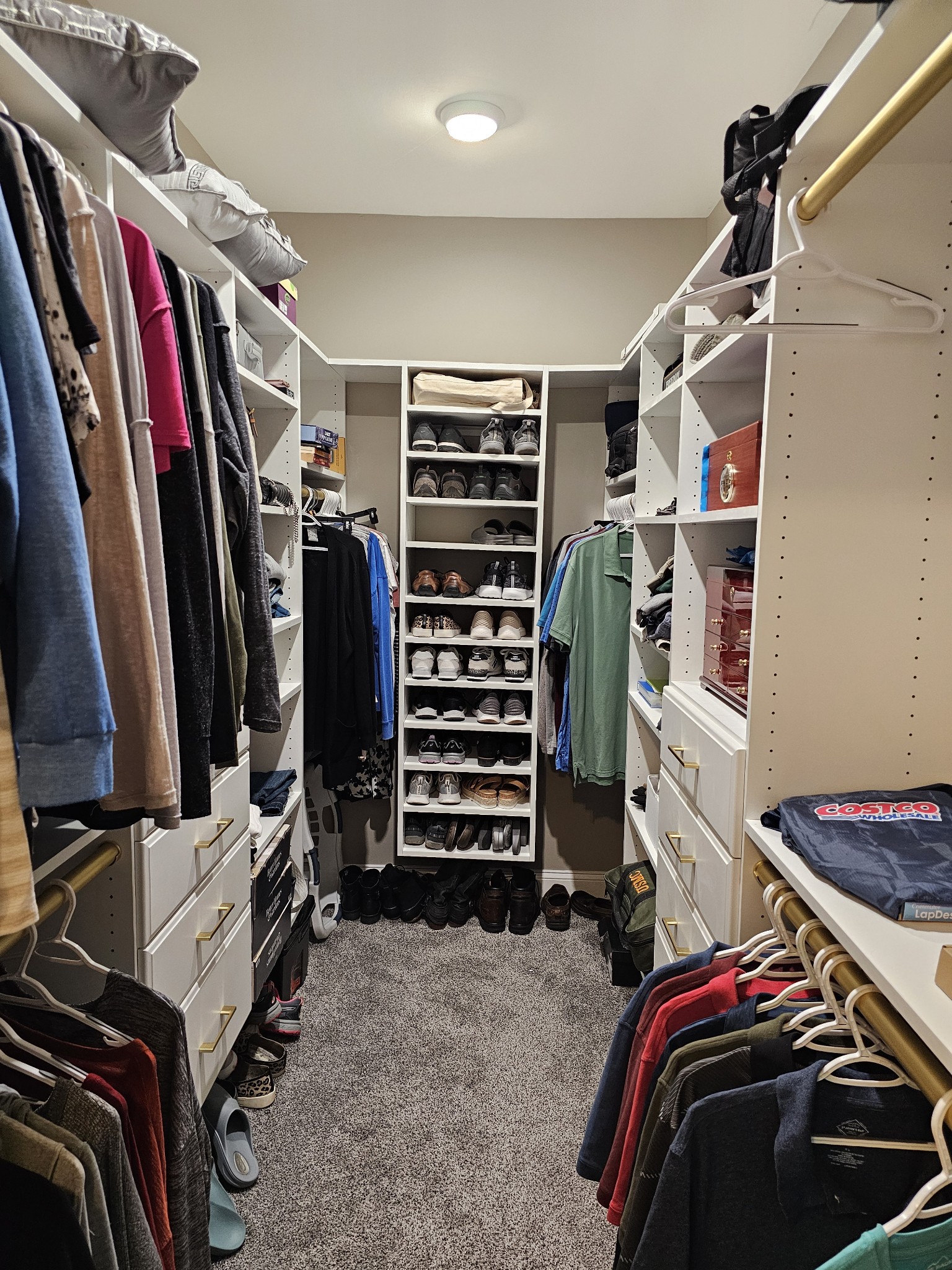 714 N Rutherford Blvd