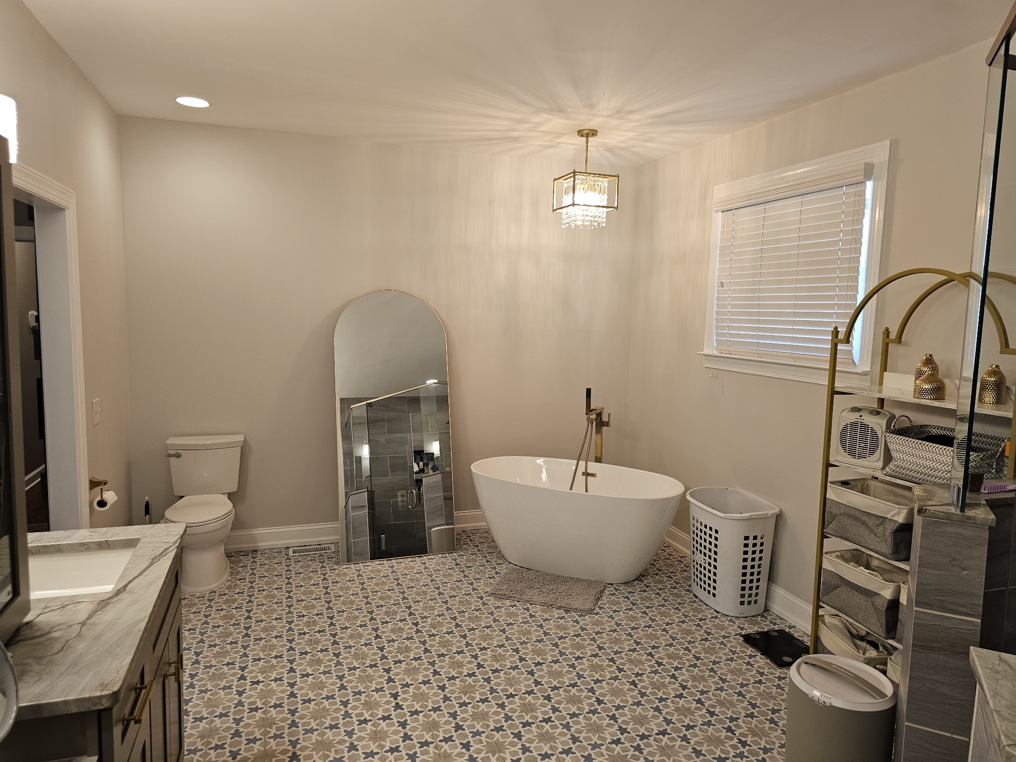 714 N Rutherford Blvd