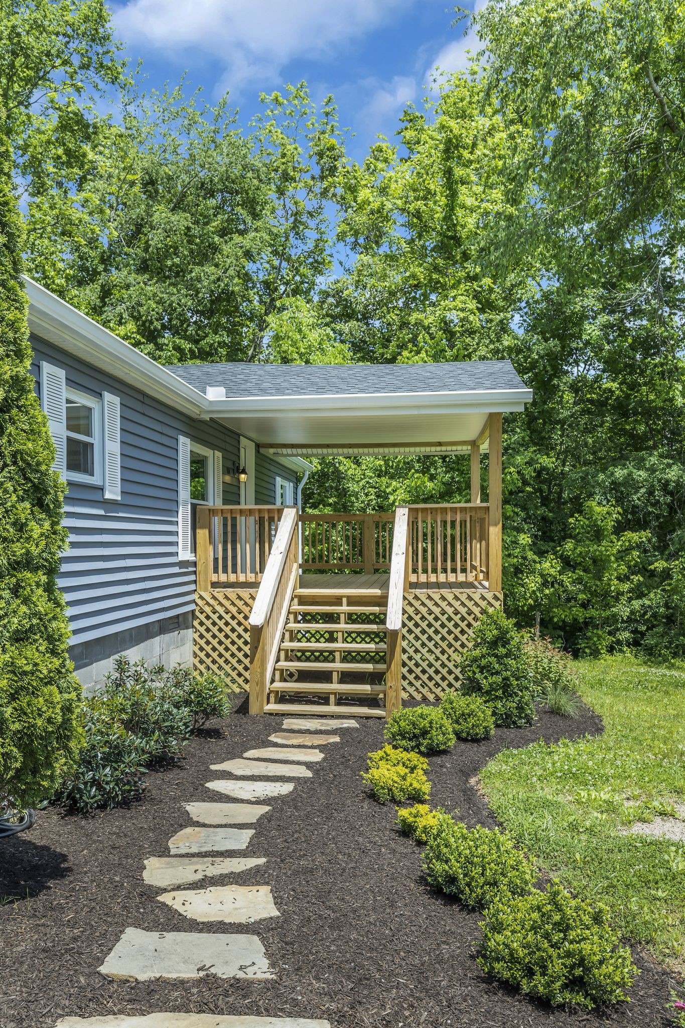 1114 John Shores Rd
