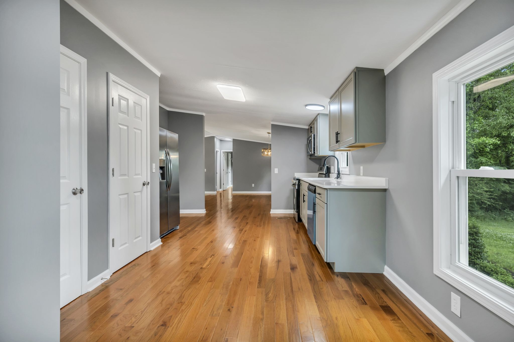 1114 John Shores Rd