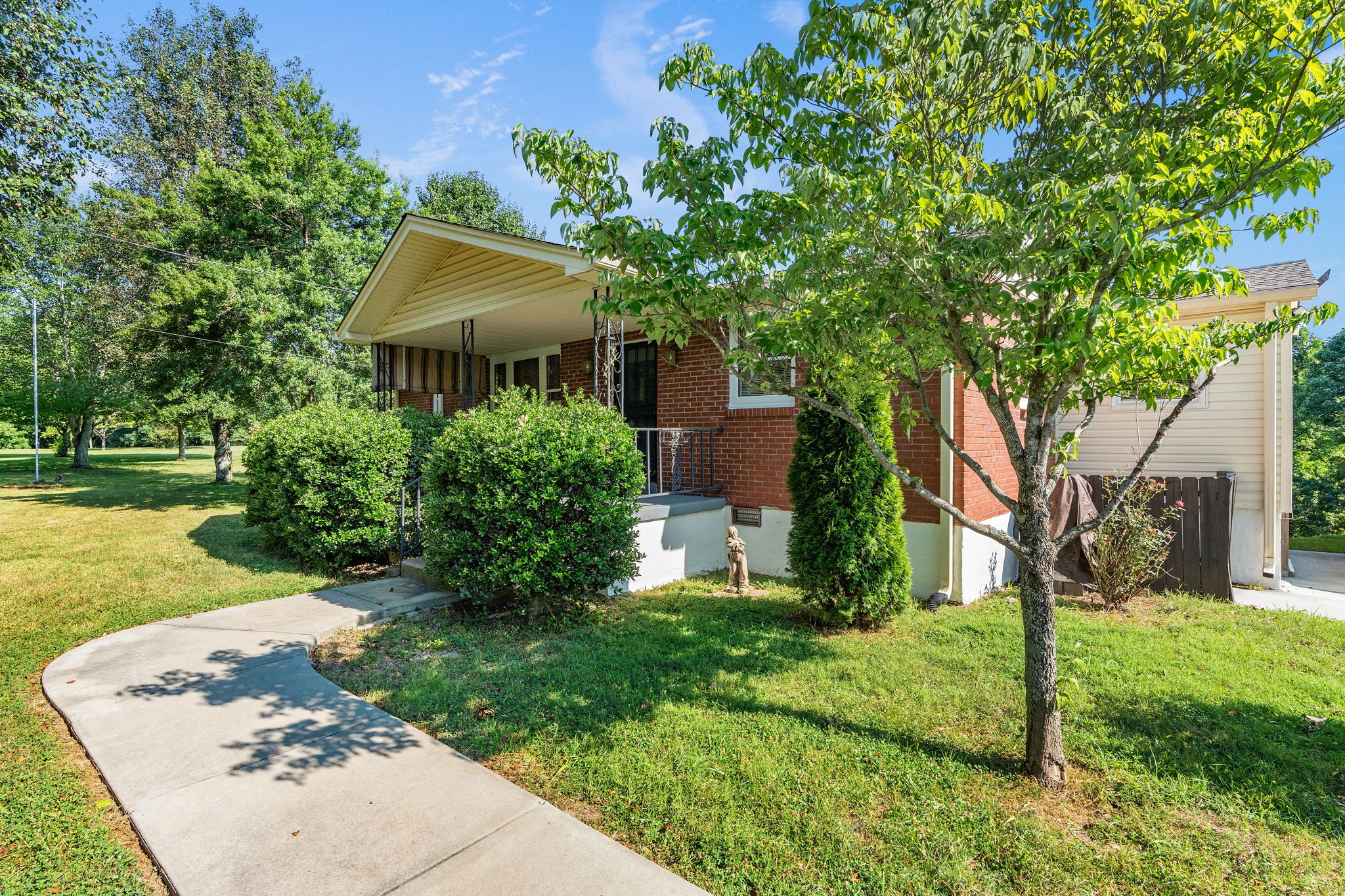 5701 Higdon Rd