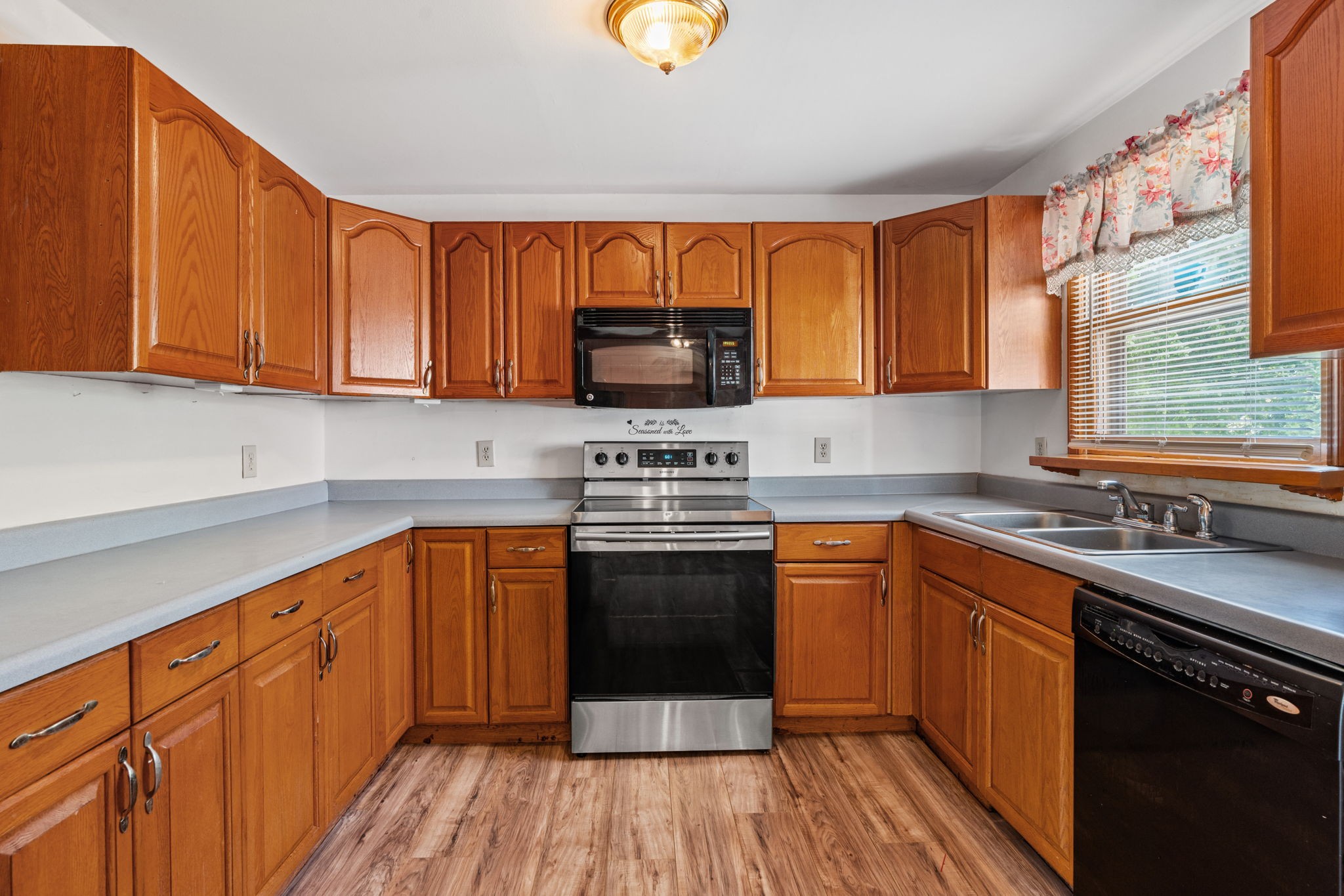 5701 Higdon Rd