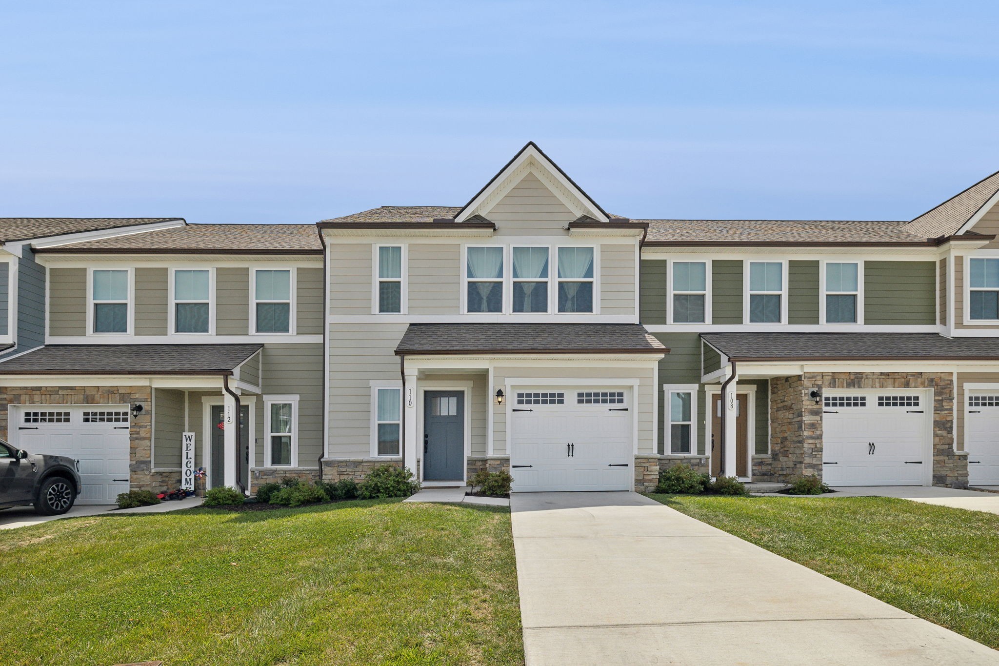 110 Primrose Ln