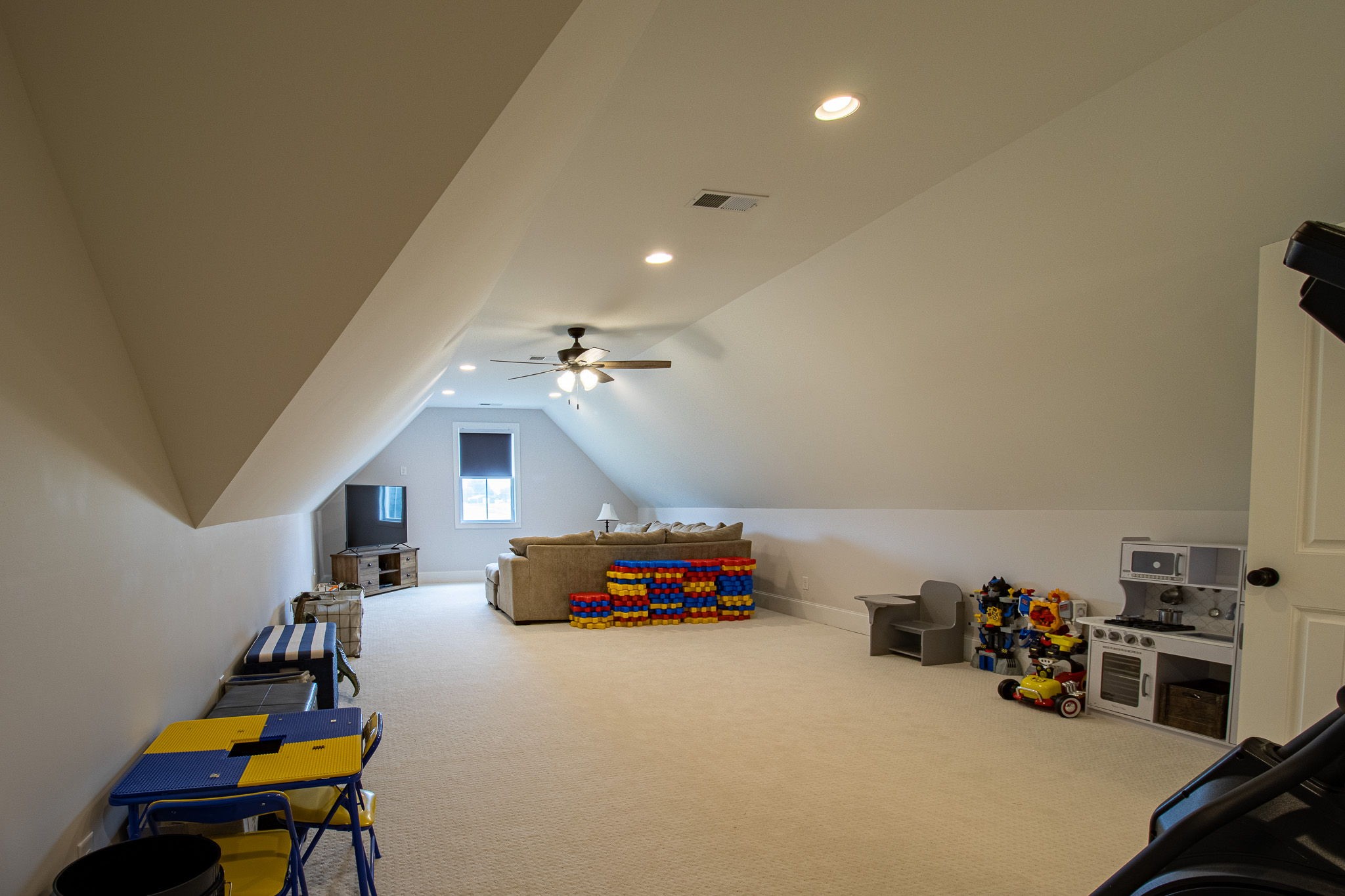 5252 Cross Plains Rd