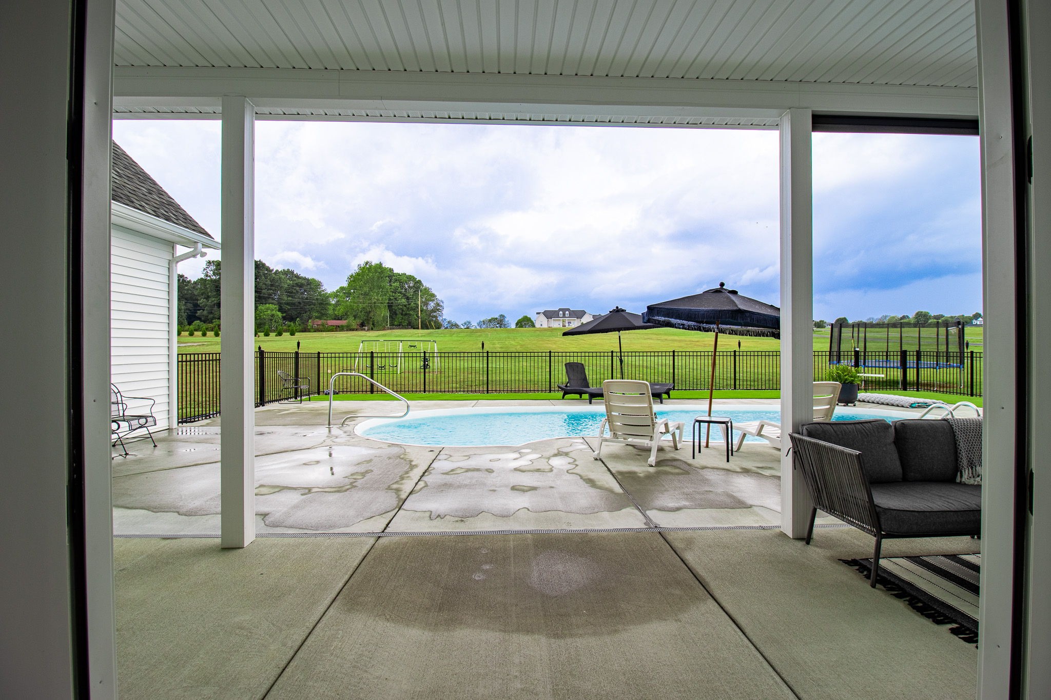 5252 Cross Plains Rd