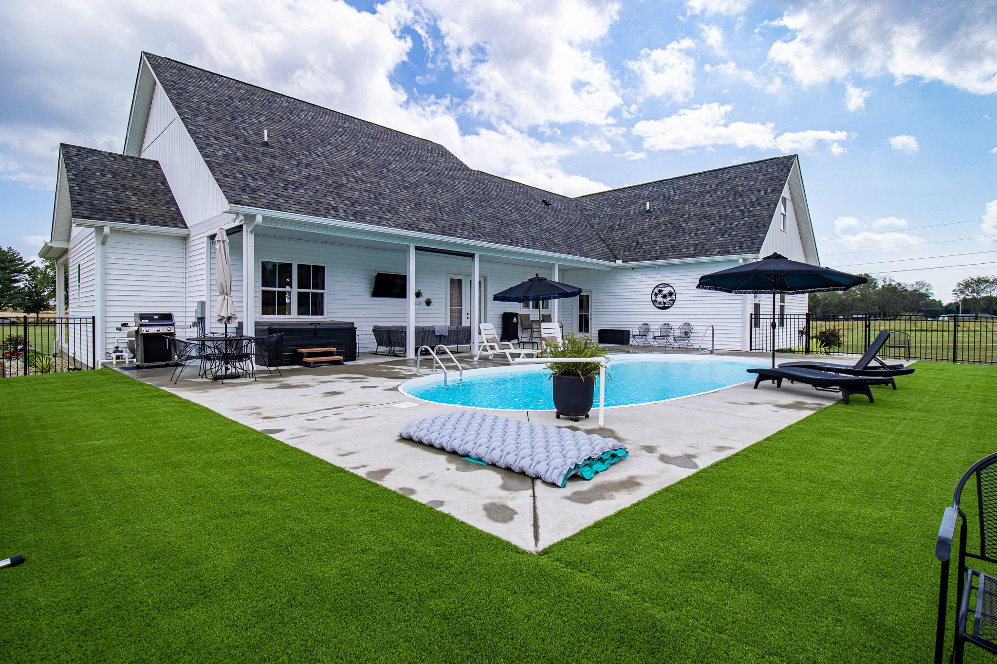 5252 Cross Plains Rd