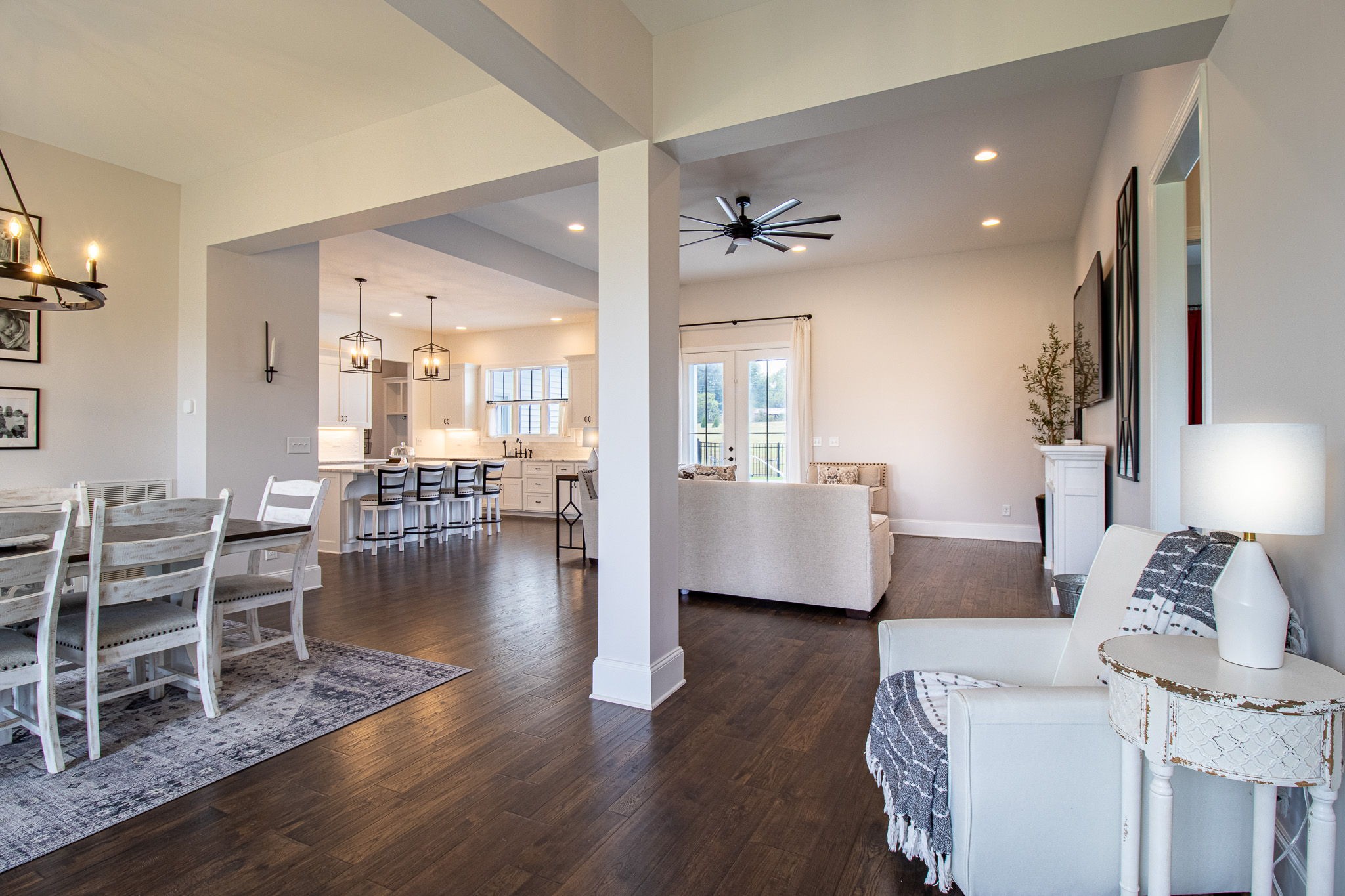 5252 Cross Plains Rd