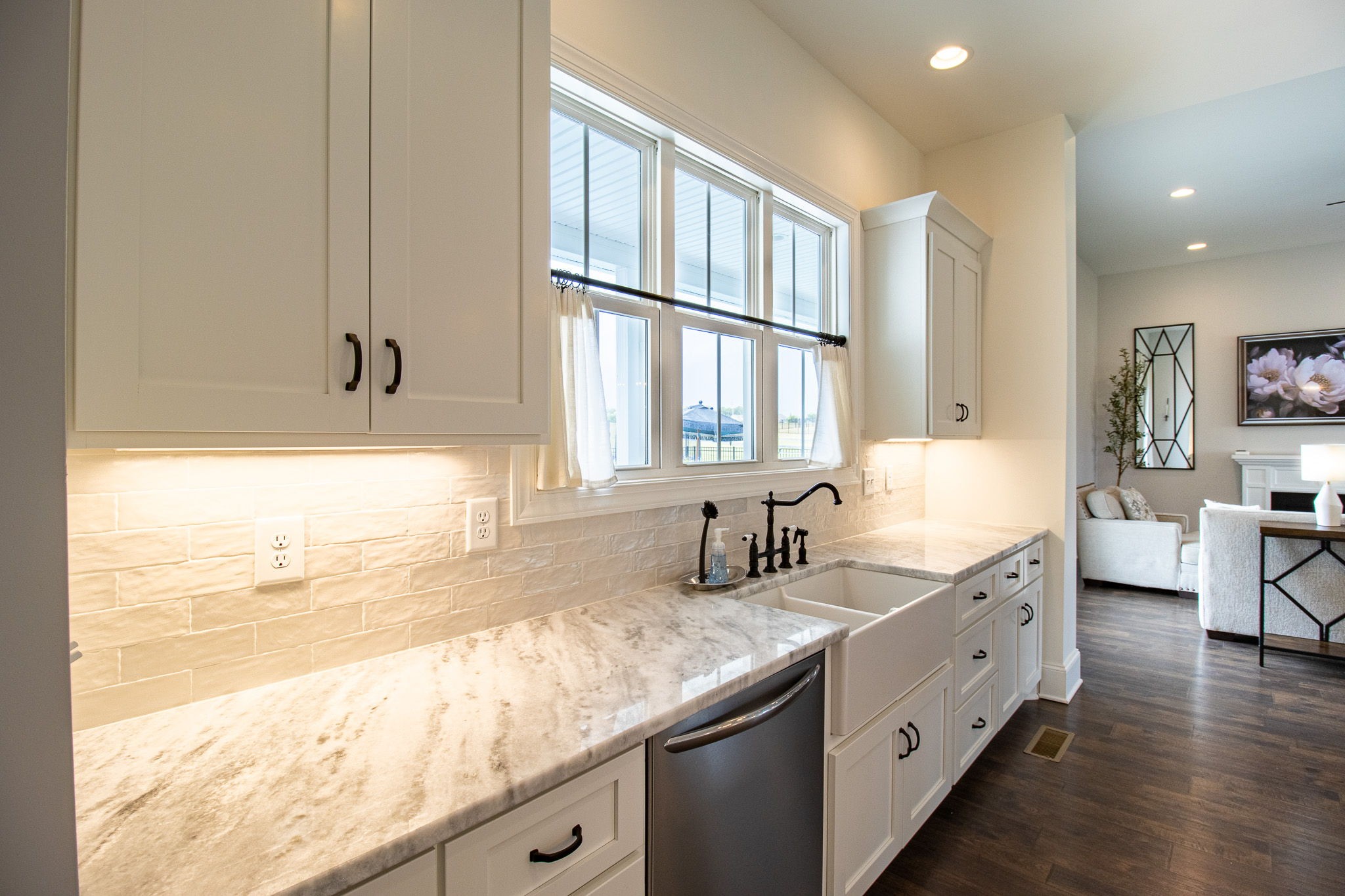 5252 Cross Plains Rd