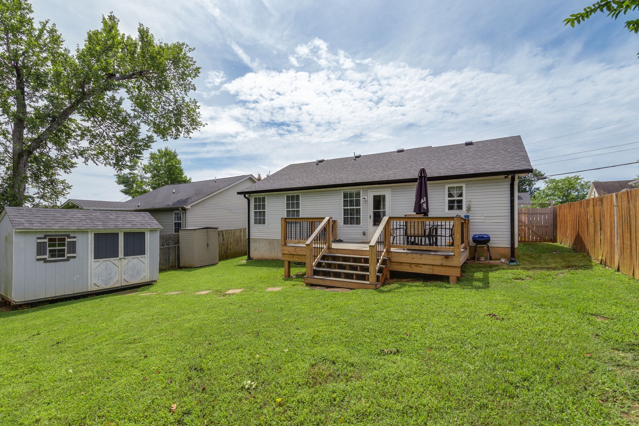 302 Cedar Park Cir