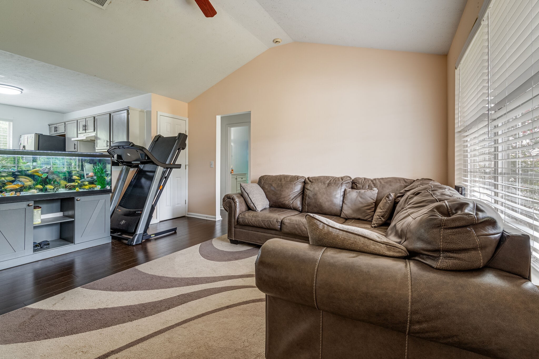 302 Cedar Park Cir