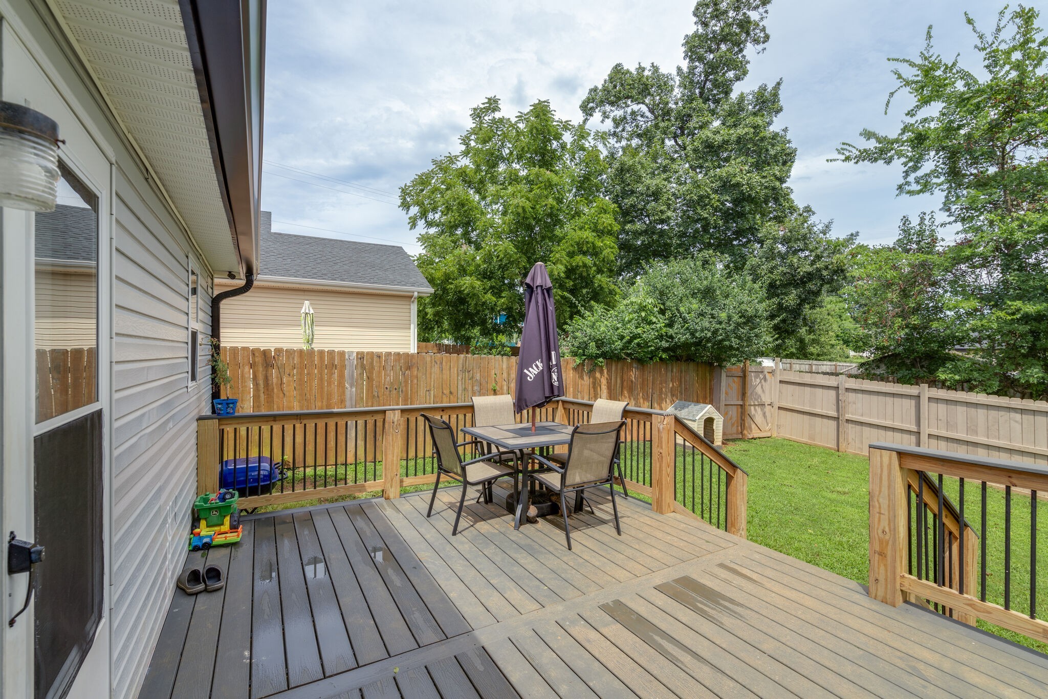 302 Cedar Park Cir
