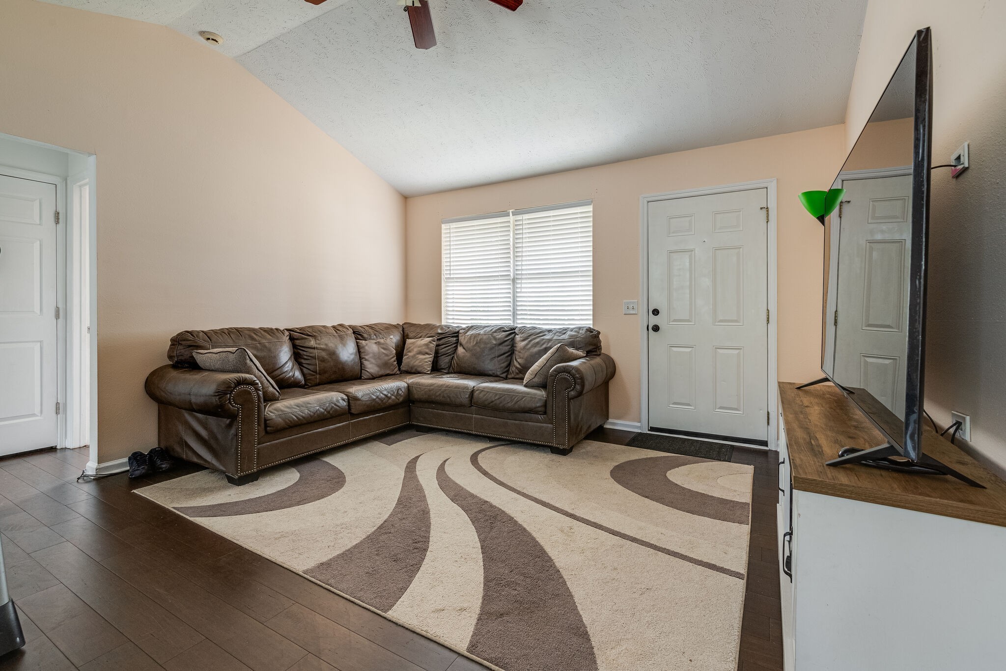 302 Cedar Park Cir