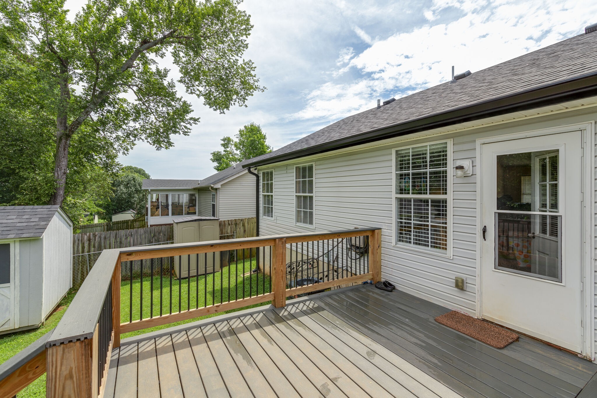 302 Cedar Park Cir