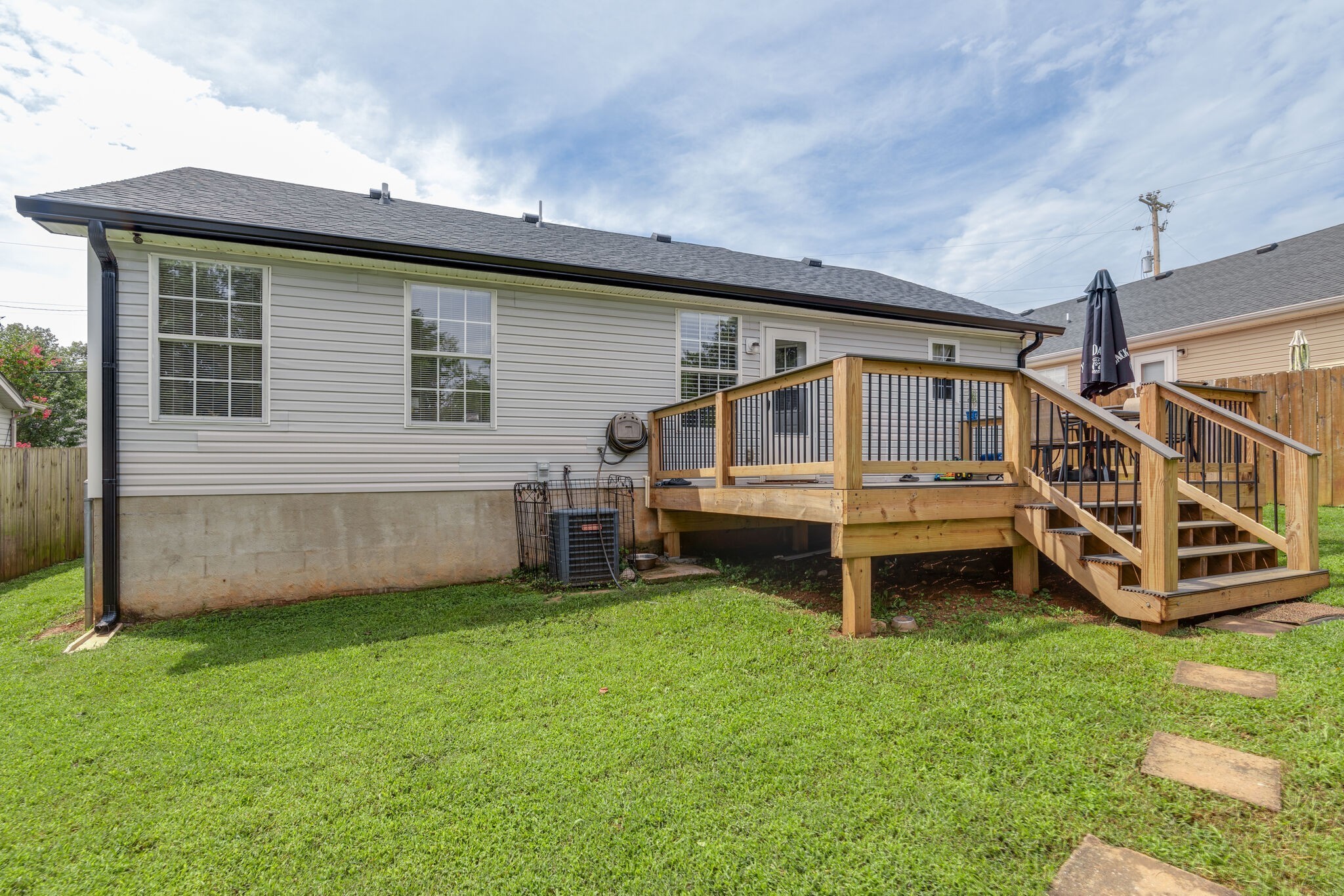 302 Cedar Park Cir