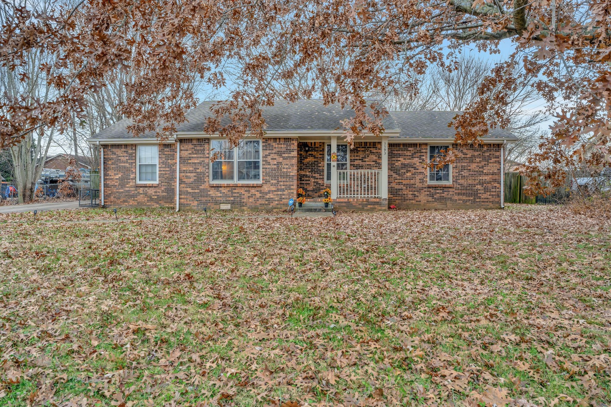 3393 Chaney Ln