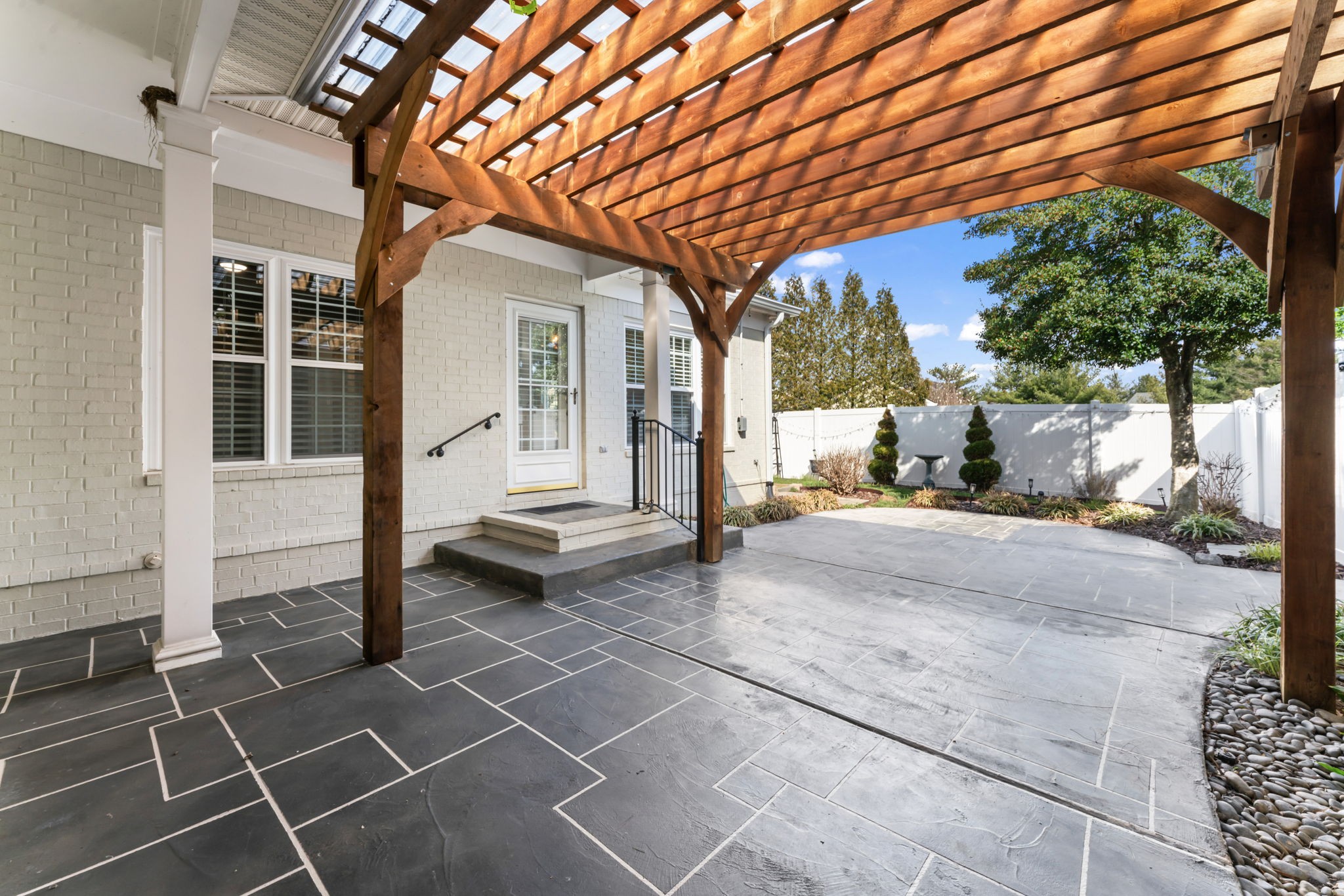 1524 Charleston Blvd