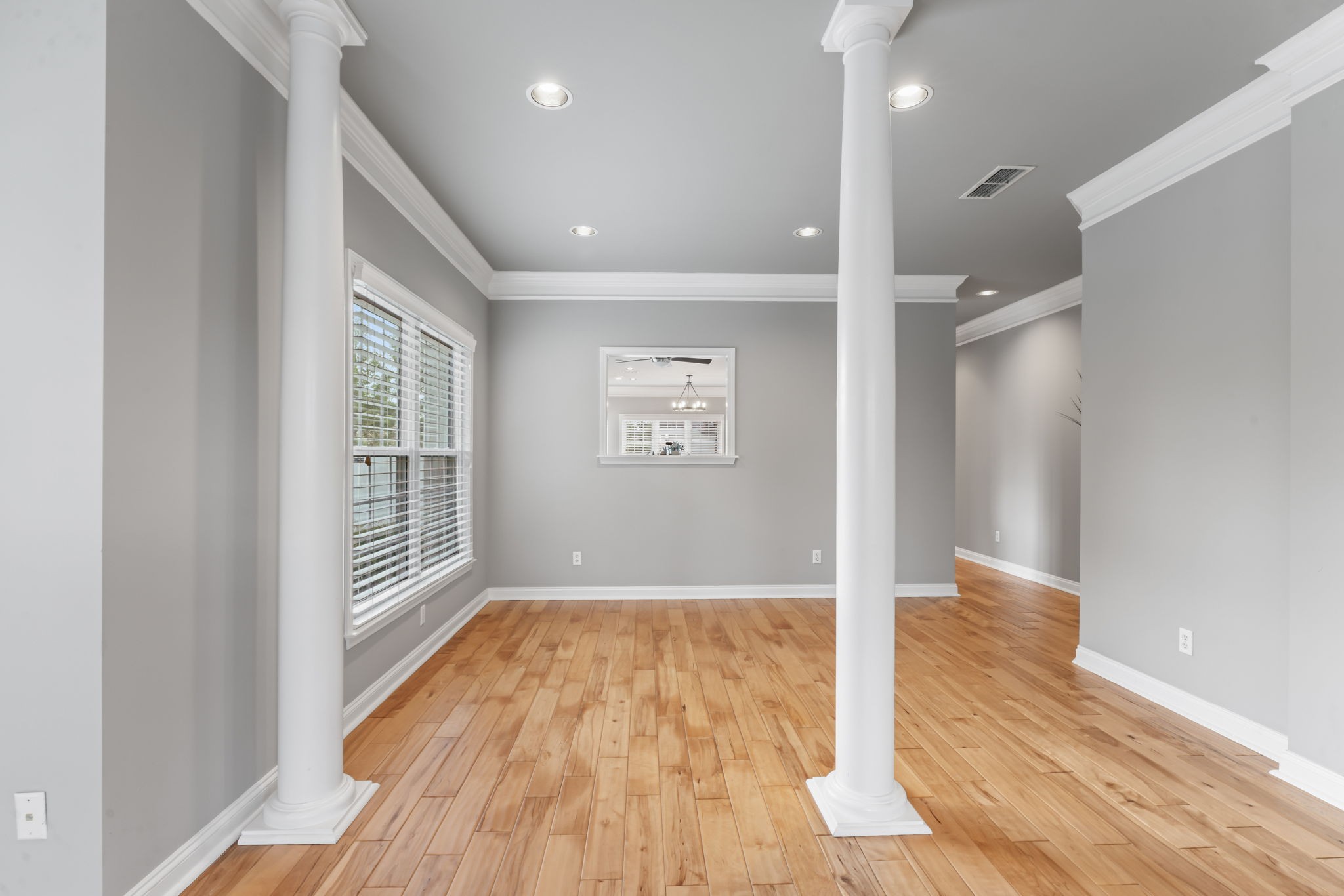 1524 Charleston Blvd