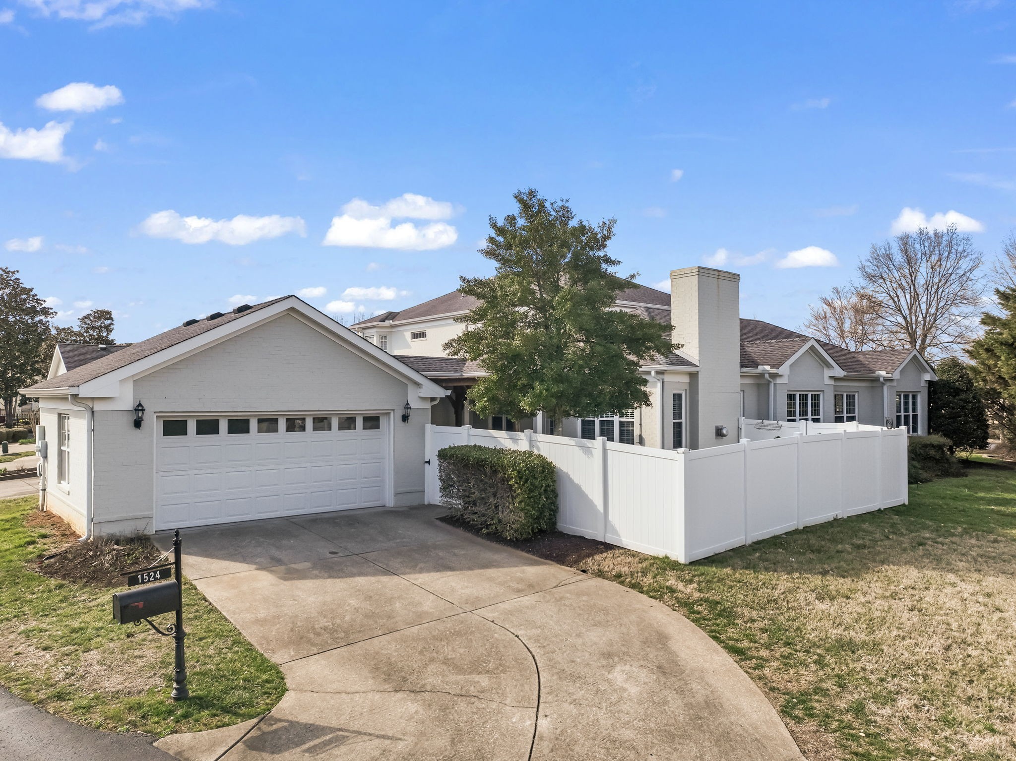 1524 Charleston Blvd