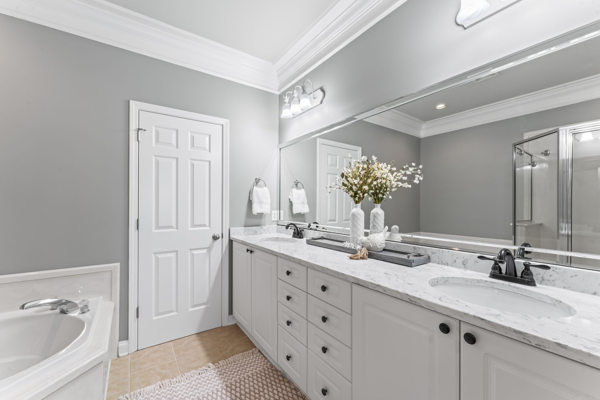 1524 Charleston Blvd