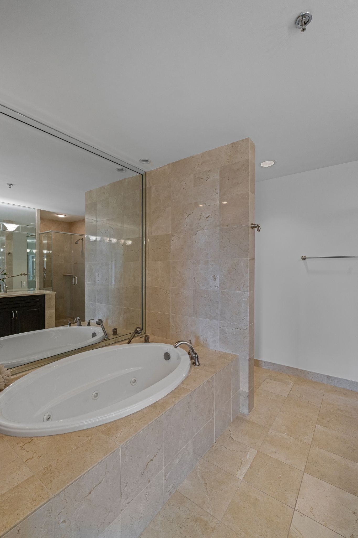 110 31st Ave, N Unit: 705