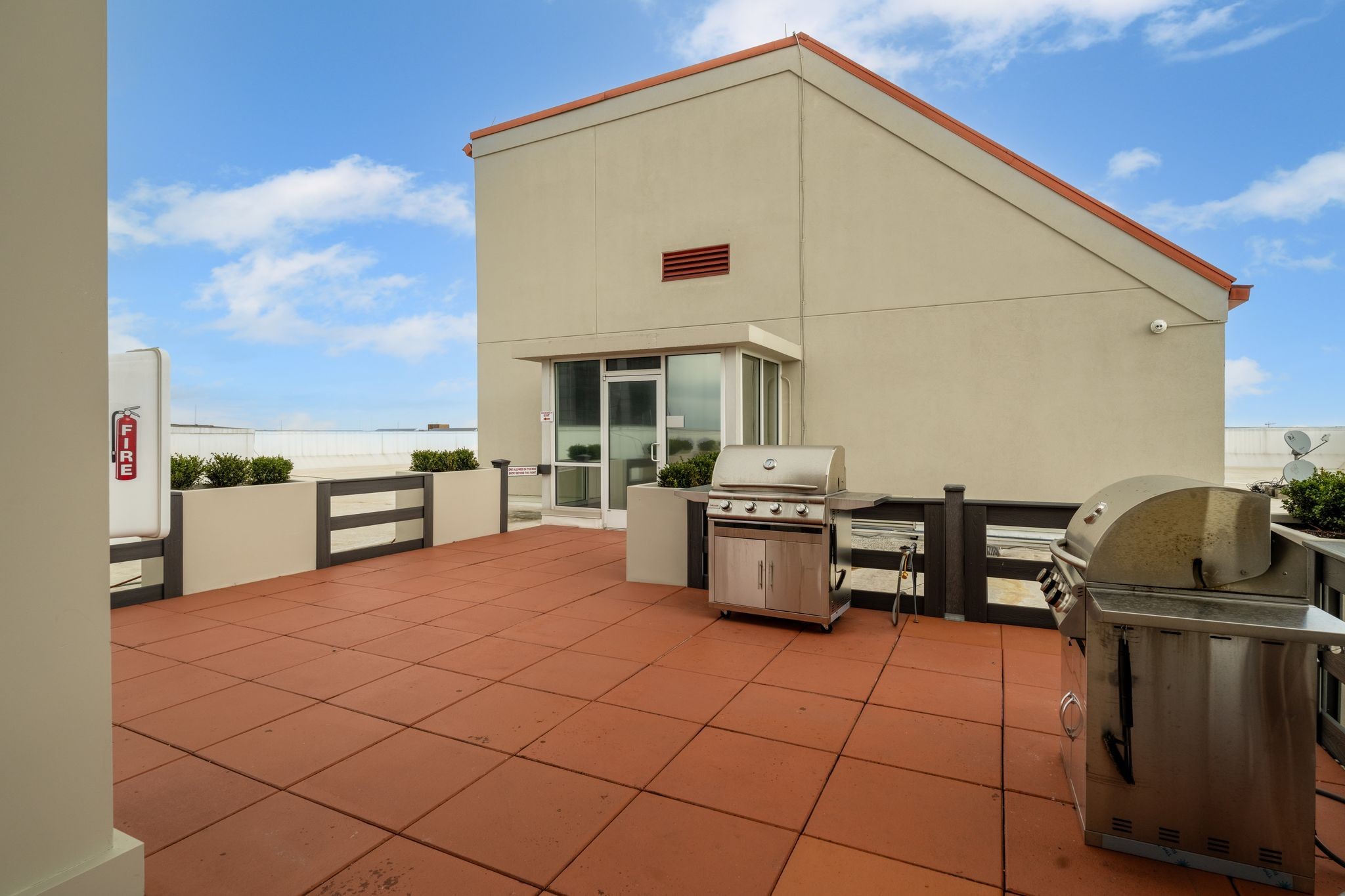 110 31st Ave, N Unit: 705