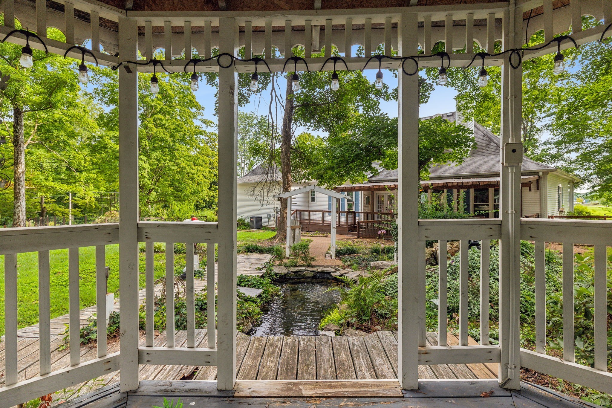 8054 Owens Chapel Rd