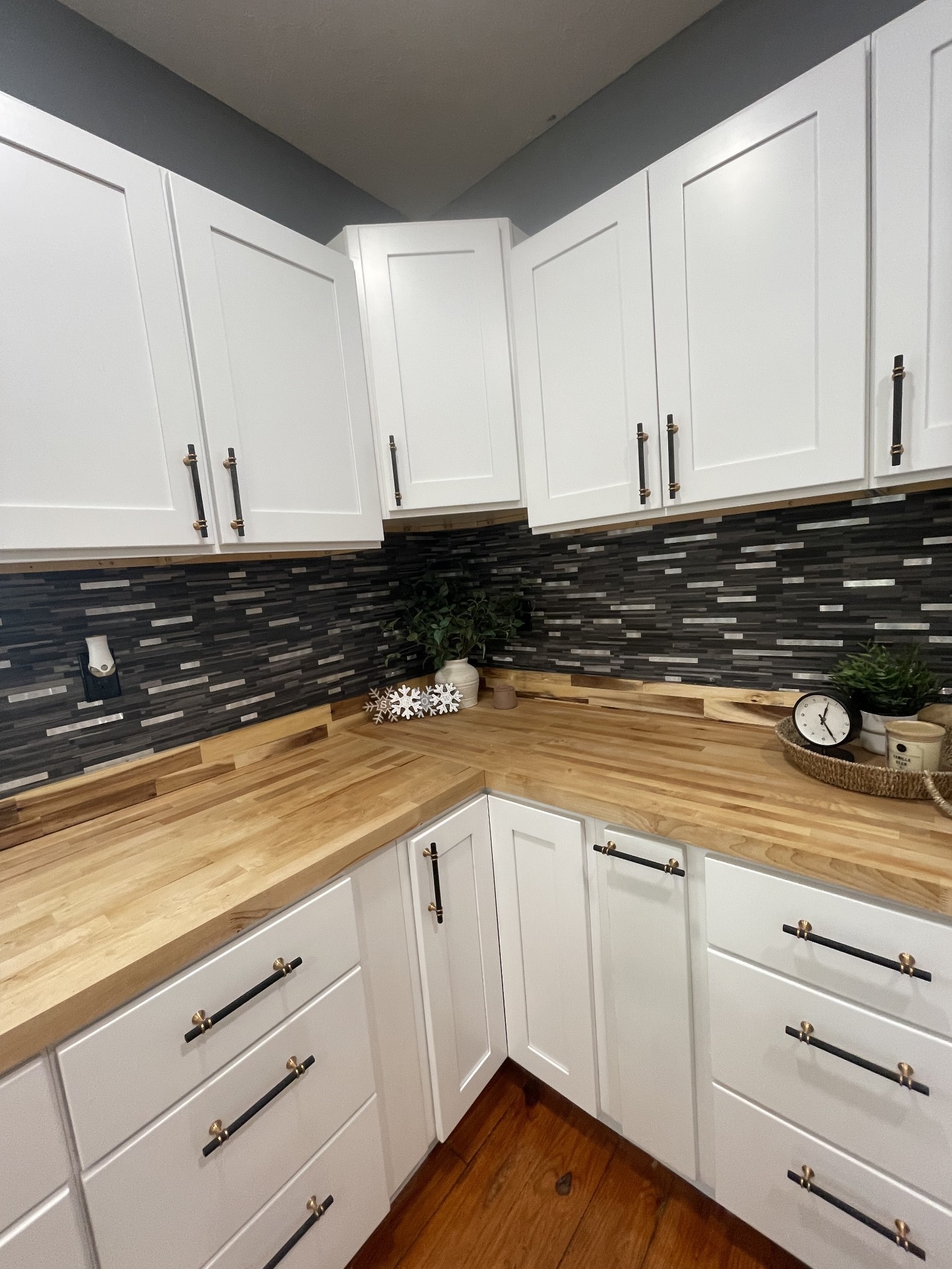 8054 Owens Chapel Rd