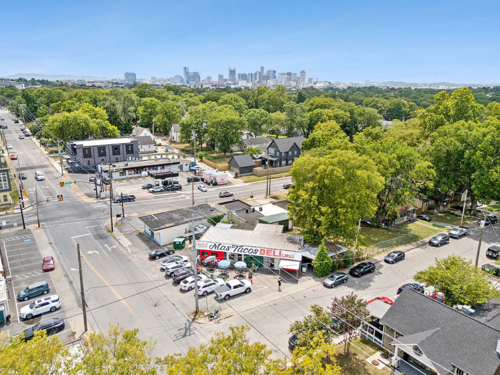 1077 E Trinity Ln Unit: 201