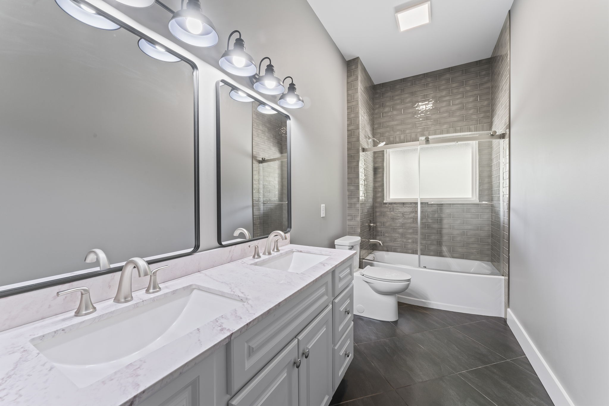 6145 Hunters Point Pike