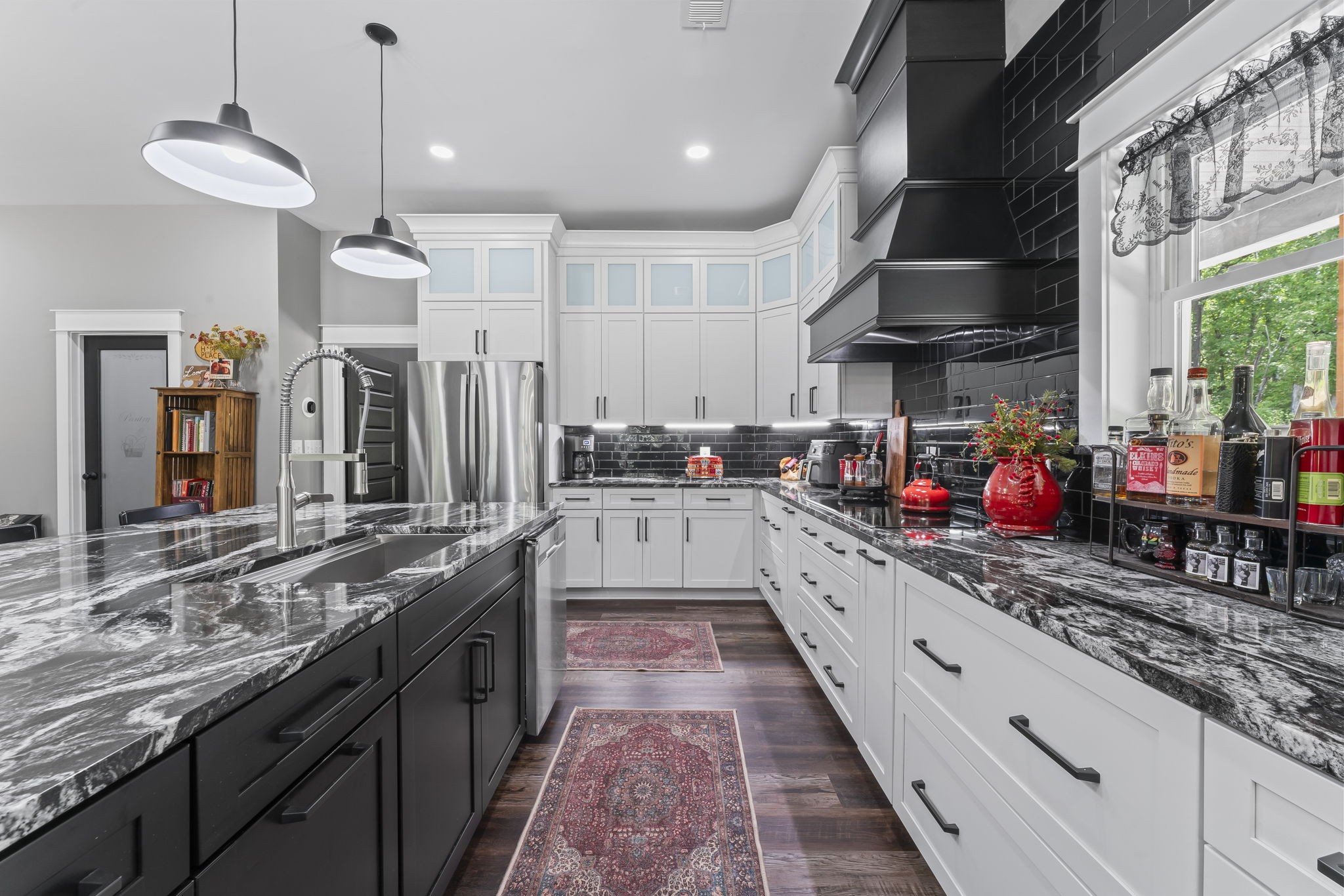 6145 Hunters Point Pike