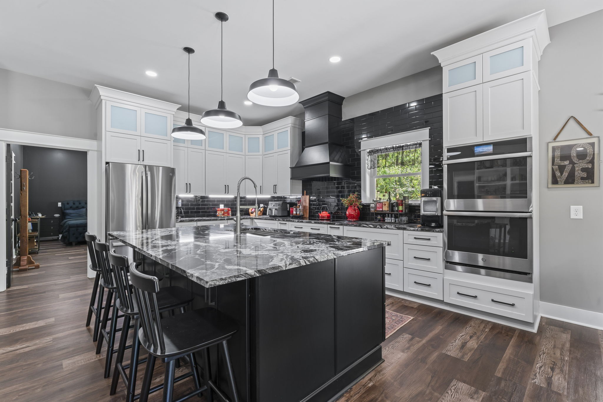 6145 Hunters Point Pike