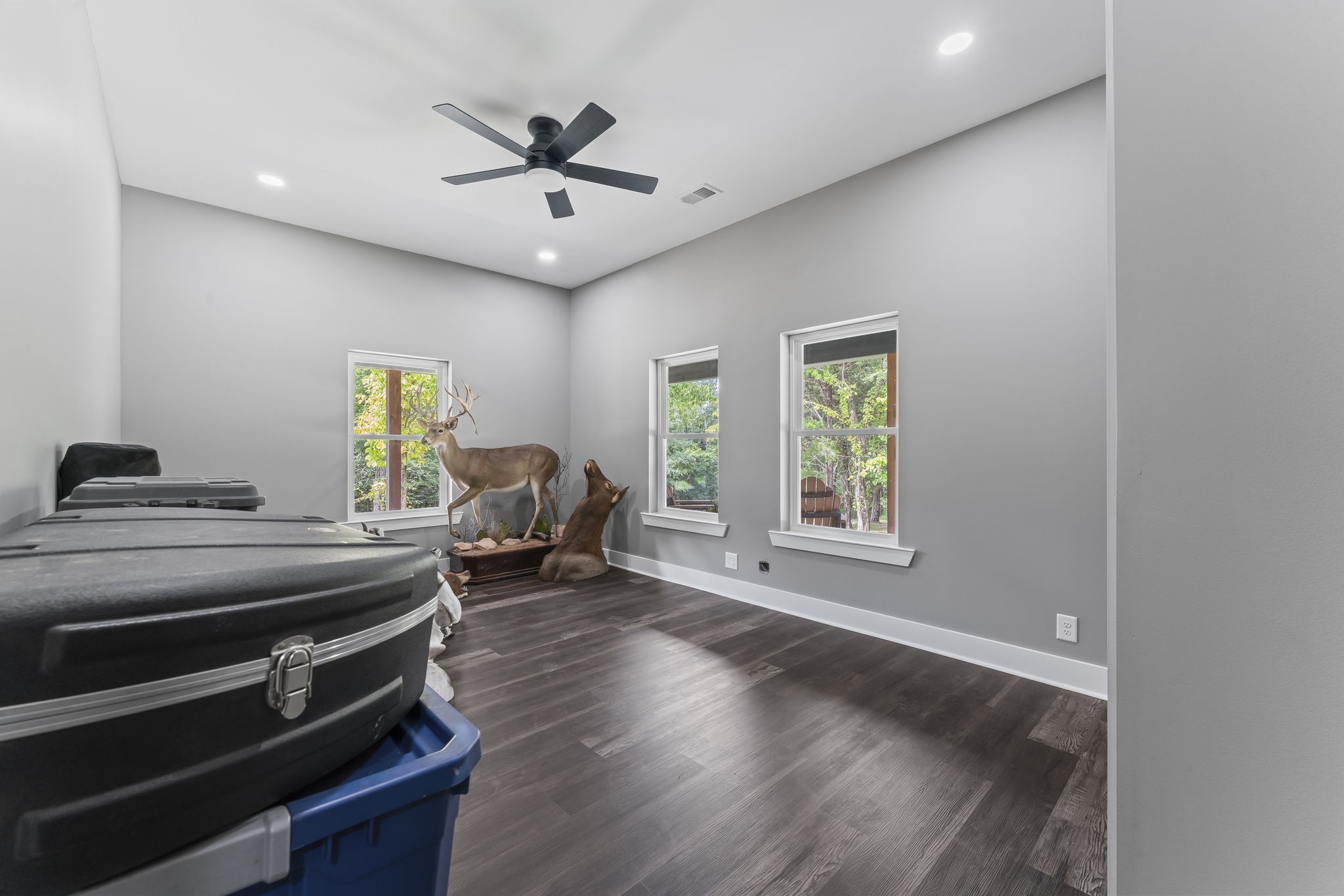 6145 Hunters Point Pike