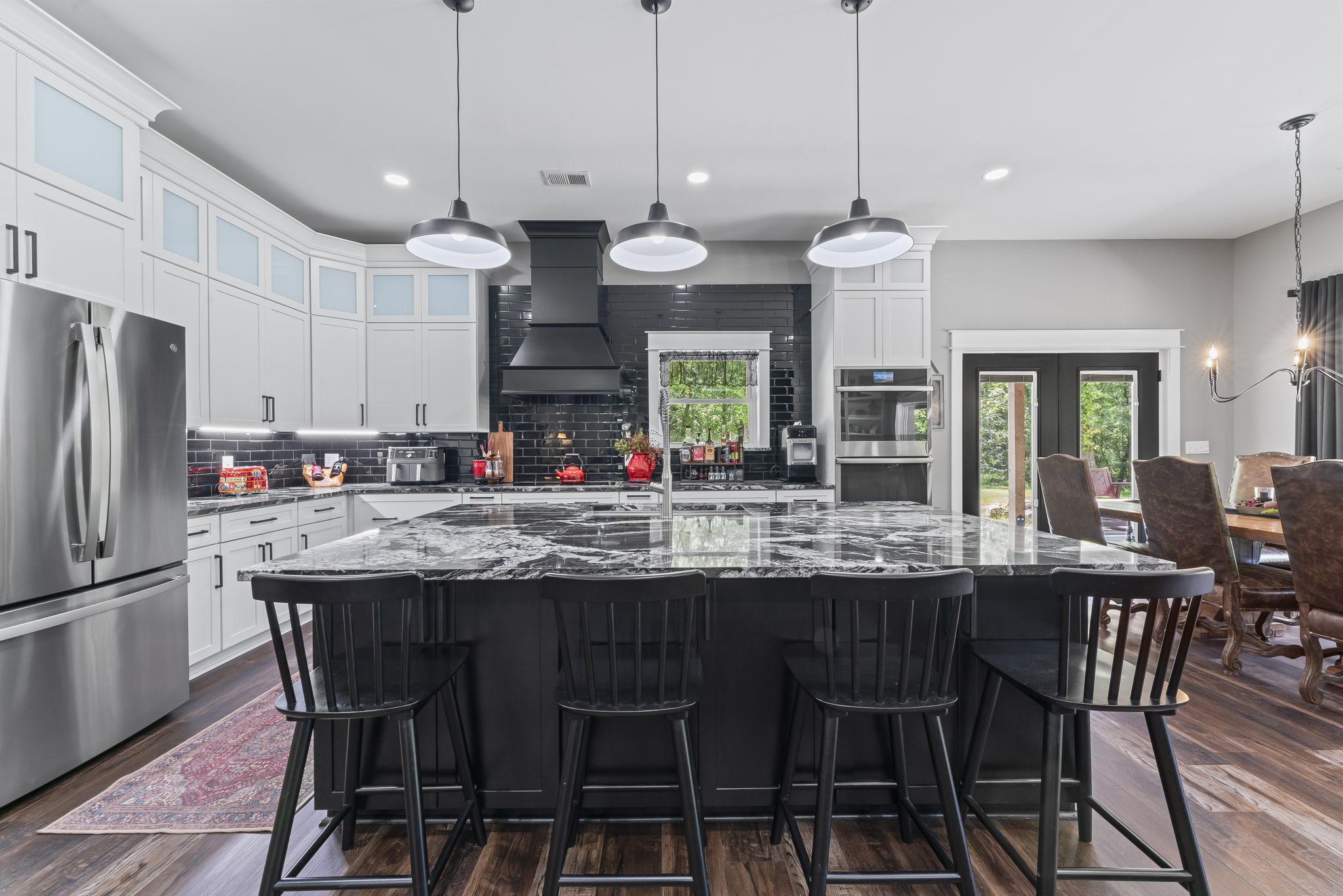 6145 Hunters Point Pike