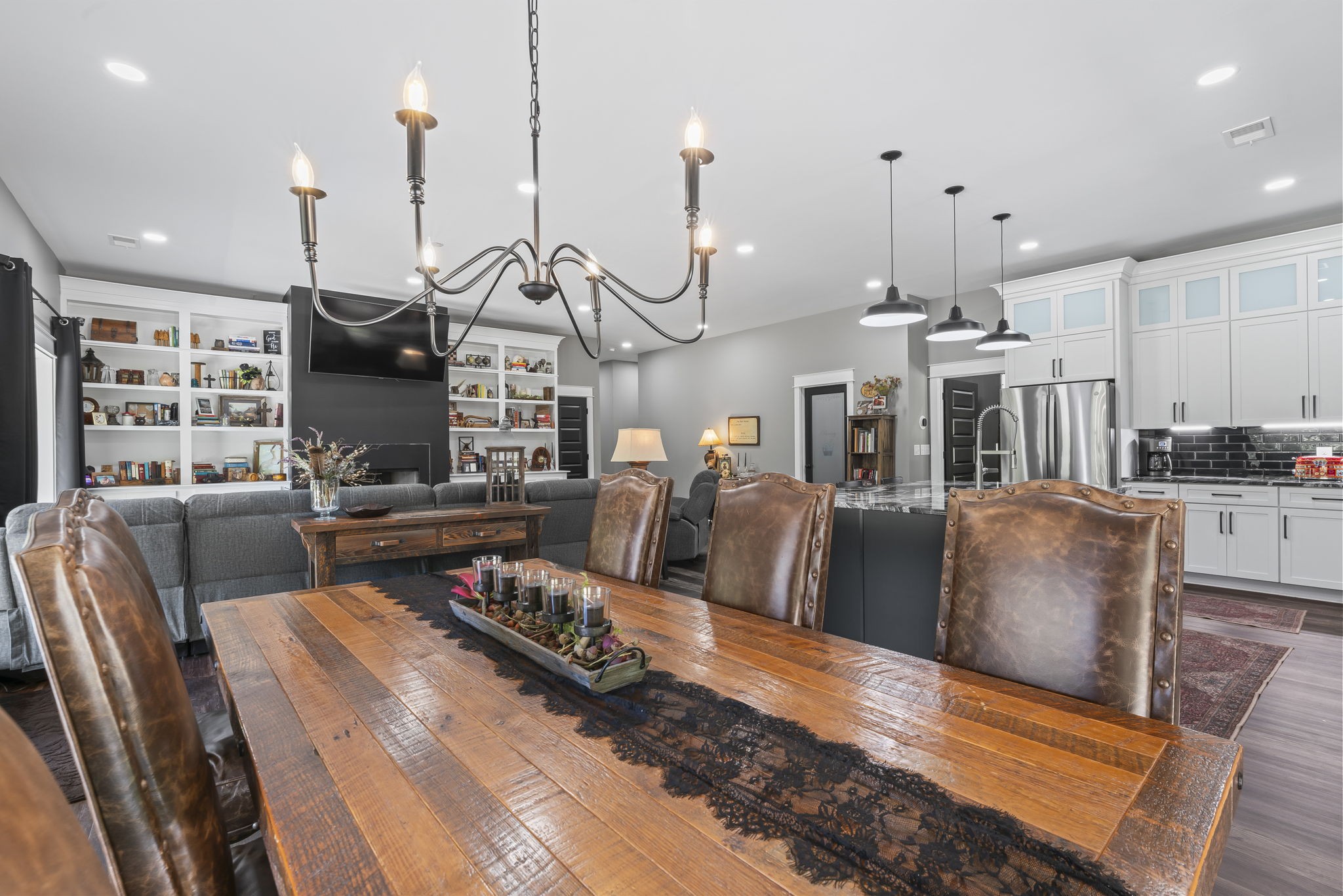 6145 Hunters Point Pike